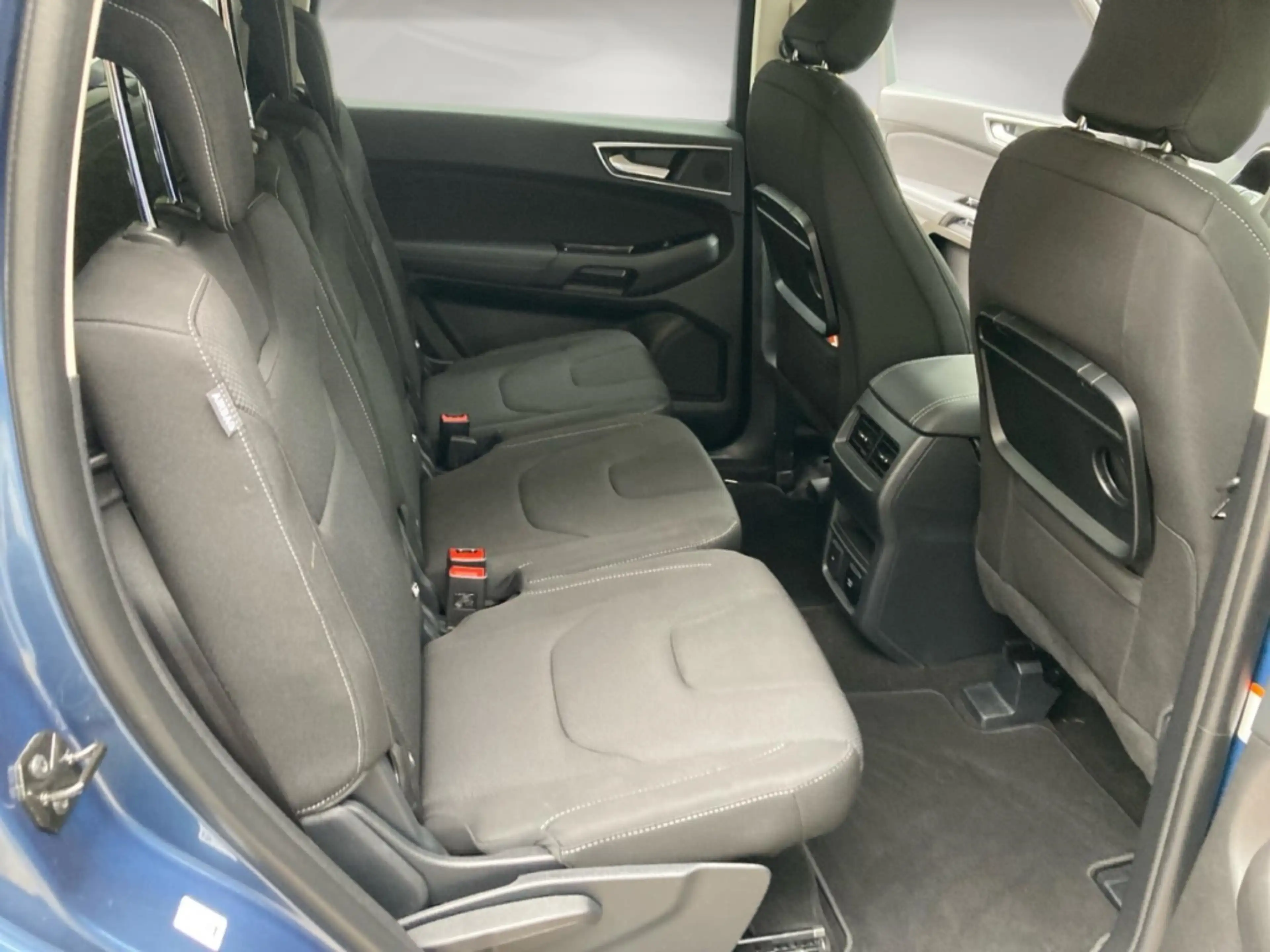 Ford S-Max Titanium AUTOMATIK+wenig KM+GJR+Business-Paket — photo 14