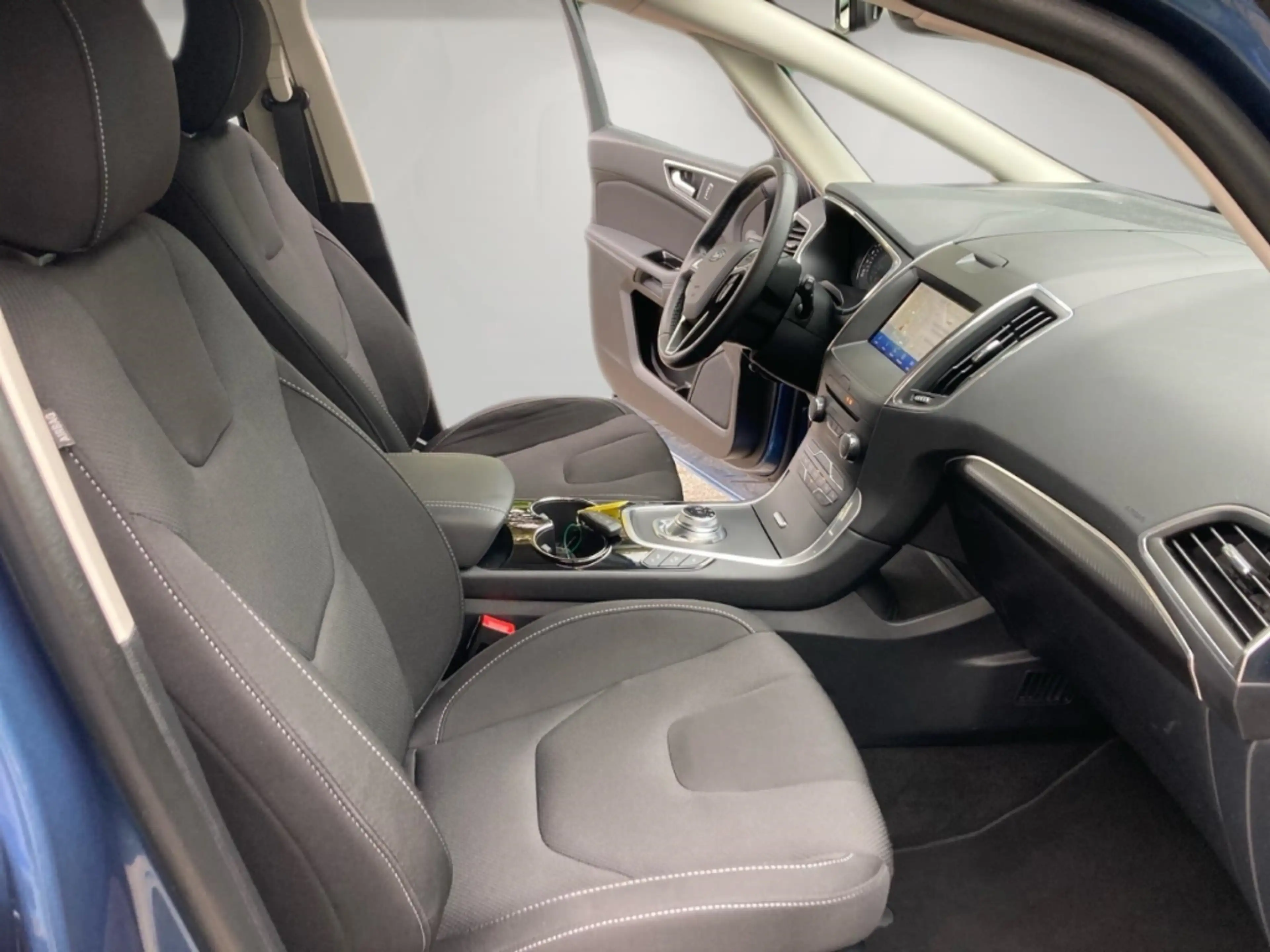 Ford S-Max Titanium AUTOMATIK+wenig KM+GJR+Business-Paket — photo 15