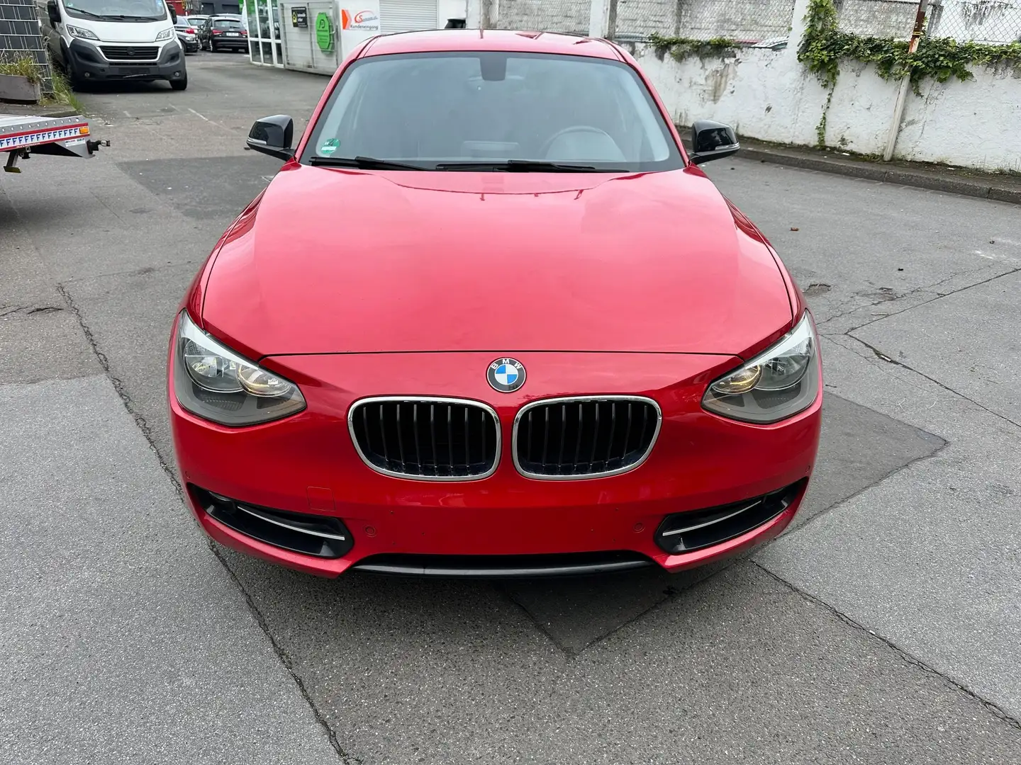 BMW 116 116i Červená - 2