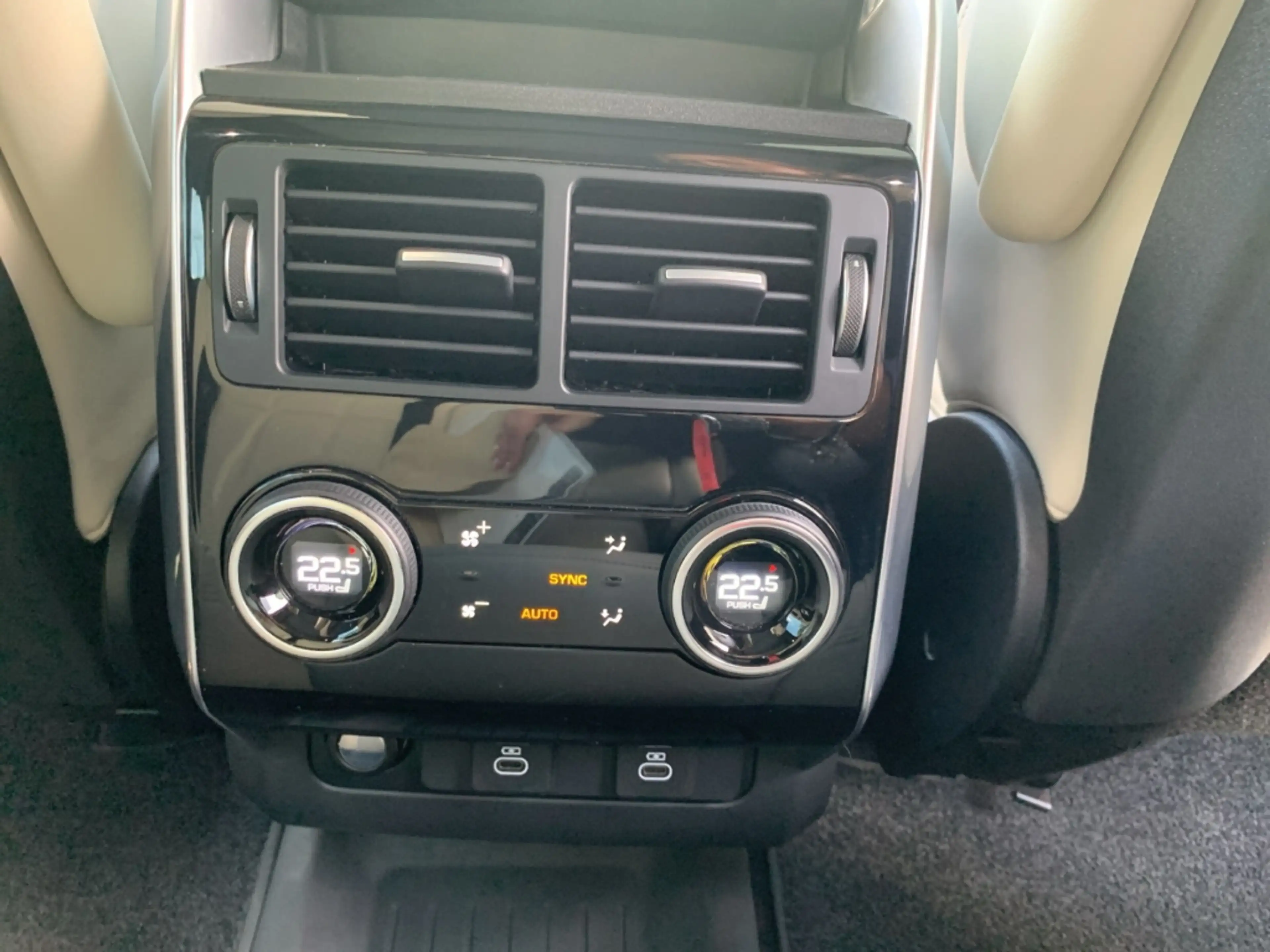 Land Rover Range Rover Sport D350 HSE DYNAMIC MATRIX+PANO — photo 13