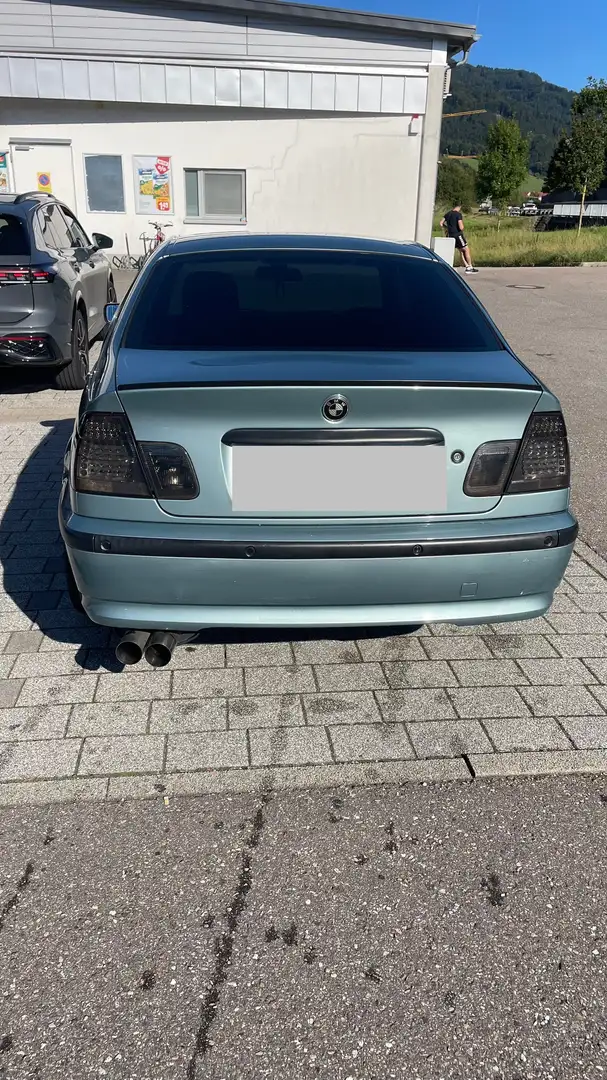 BMW 320 E46 320i - 2