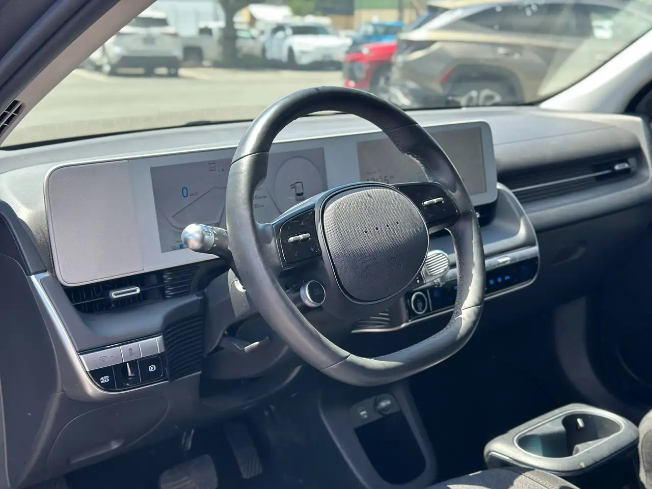 Hyundai IONIQ 5 photo Hyundai IONIQ 5