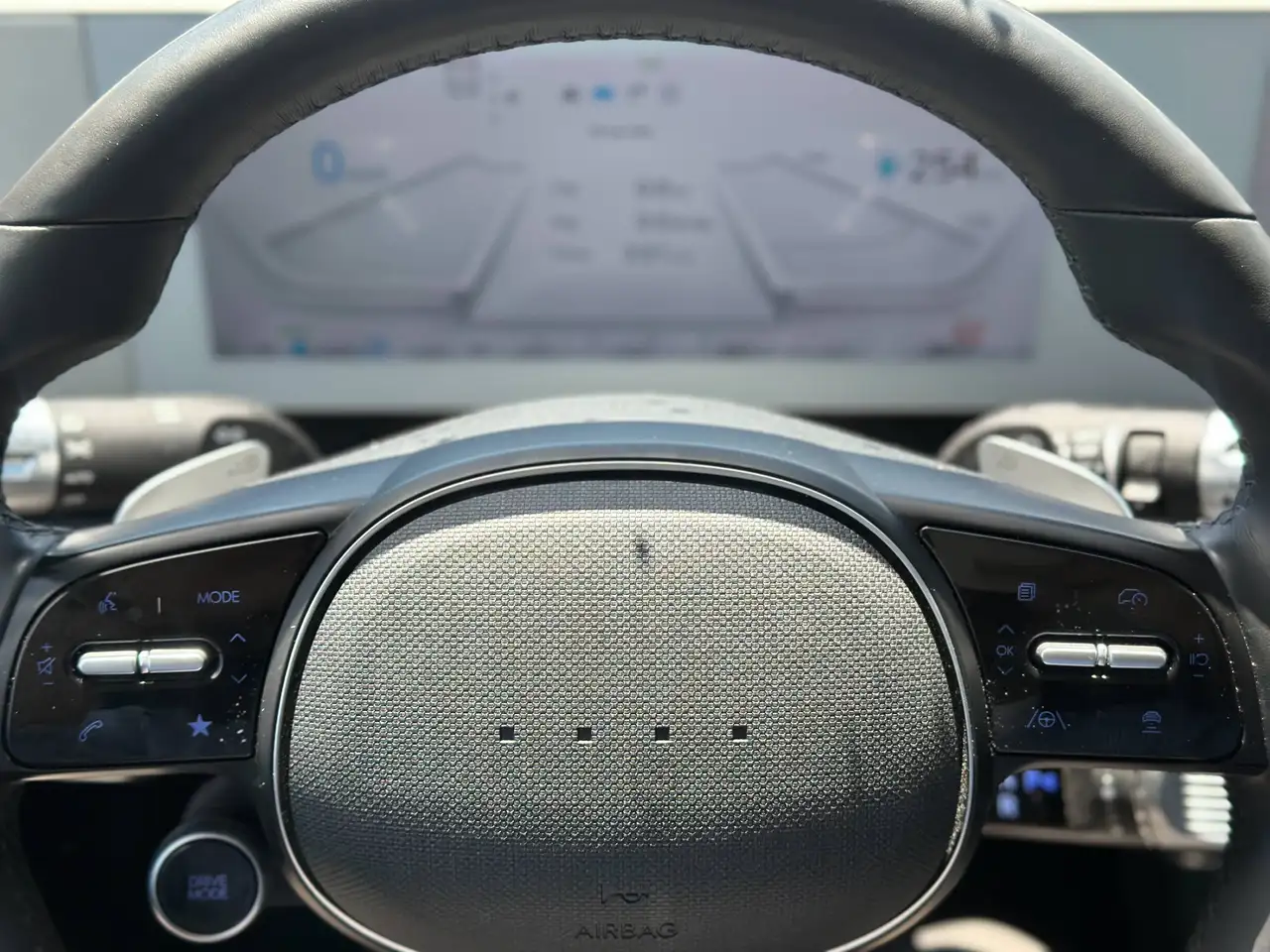 Hyundai IONIQ 5 photo Hyundai IONIQ 5