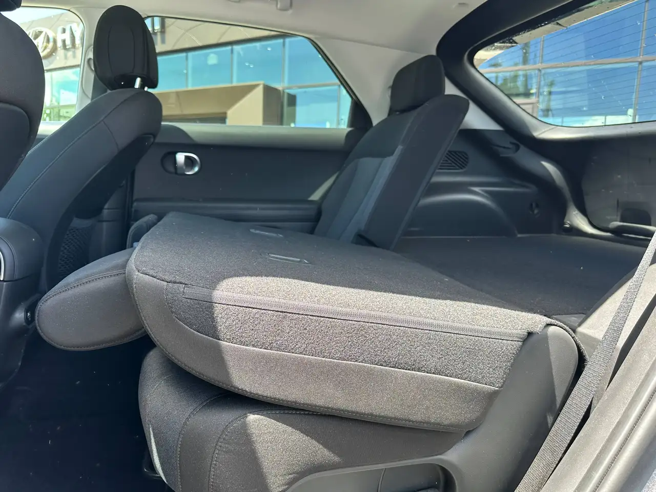 Hyundai IONIQ 5 photo Hyundai IONIQ 5