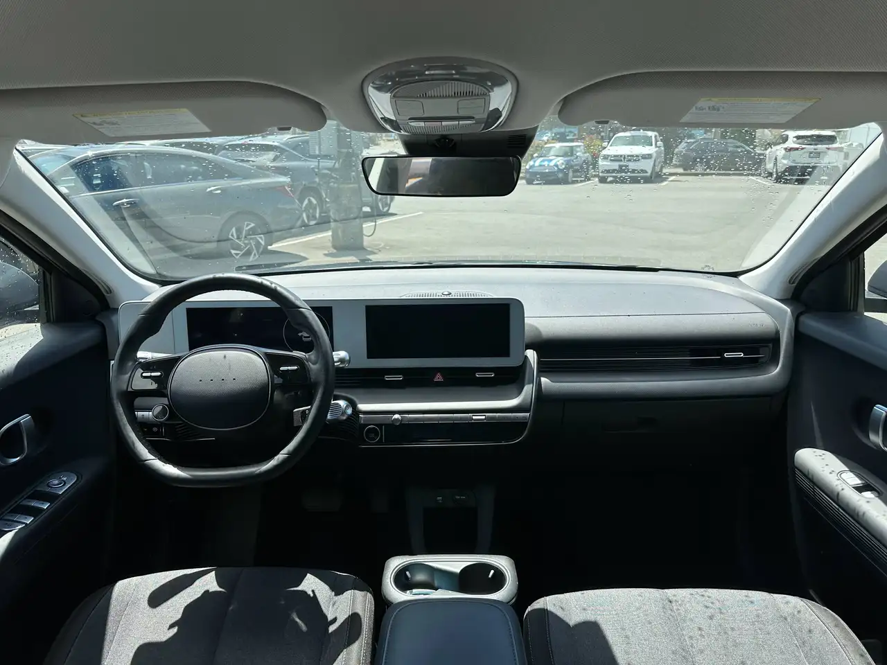 Hyundai IONIQ 5 photo Hyundai IONIQ 5