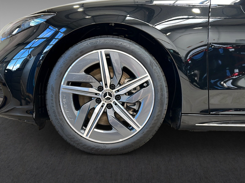 Mercedes-Benz CLA 250 + EQ AMG+LED+Kamera+Memory+Pano+LrHz+TotW — photo 7