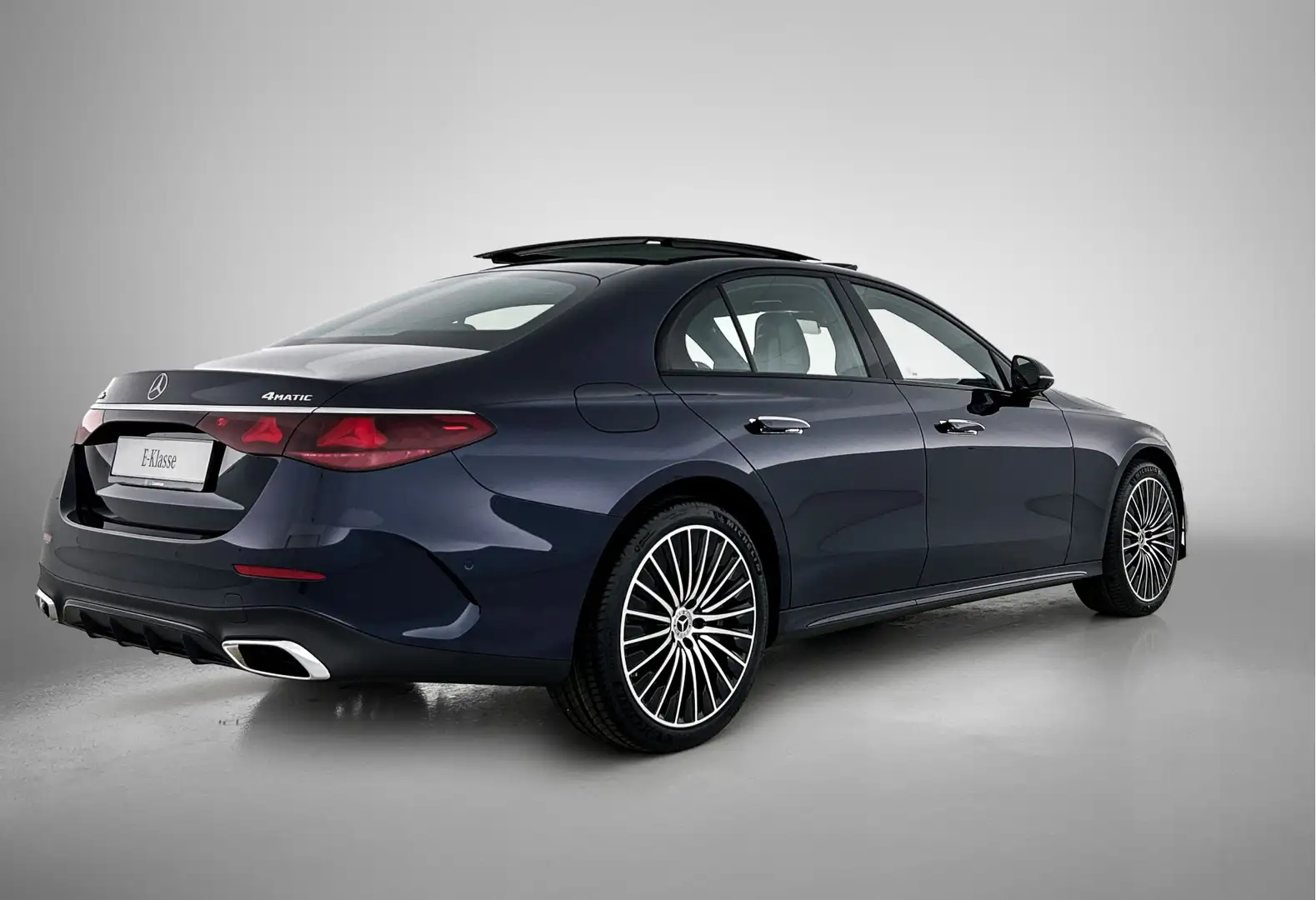 Mercedes-Benz E 400 e 4MATIC AMG Line | Premium Plus pakket | Trekhaak Blau - 2
