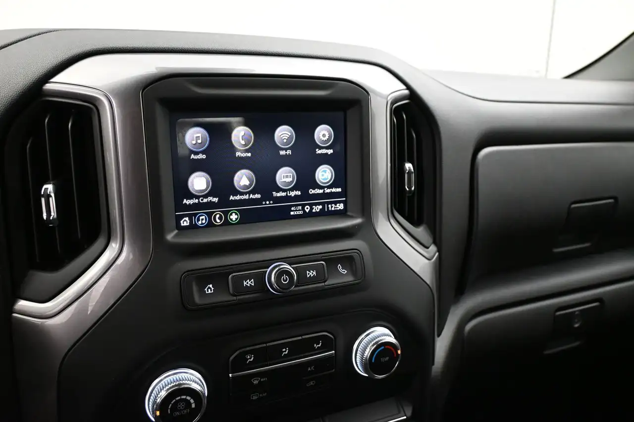 GMC Sierra 1500 photo GMC Sierra 1500