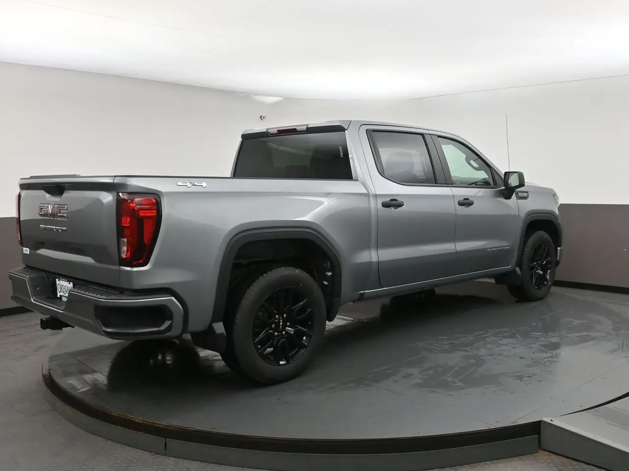 GMC Sierra 1500 photo GMC Sierra 1500