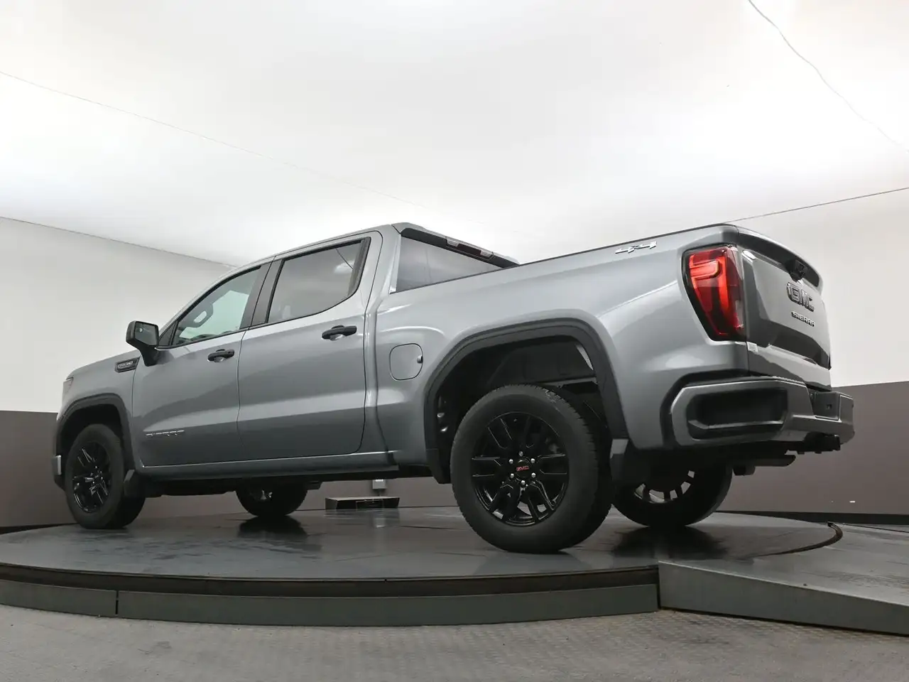 GMC Sierra 1500 photo GMC Sierra 1500