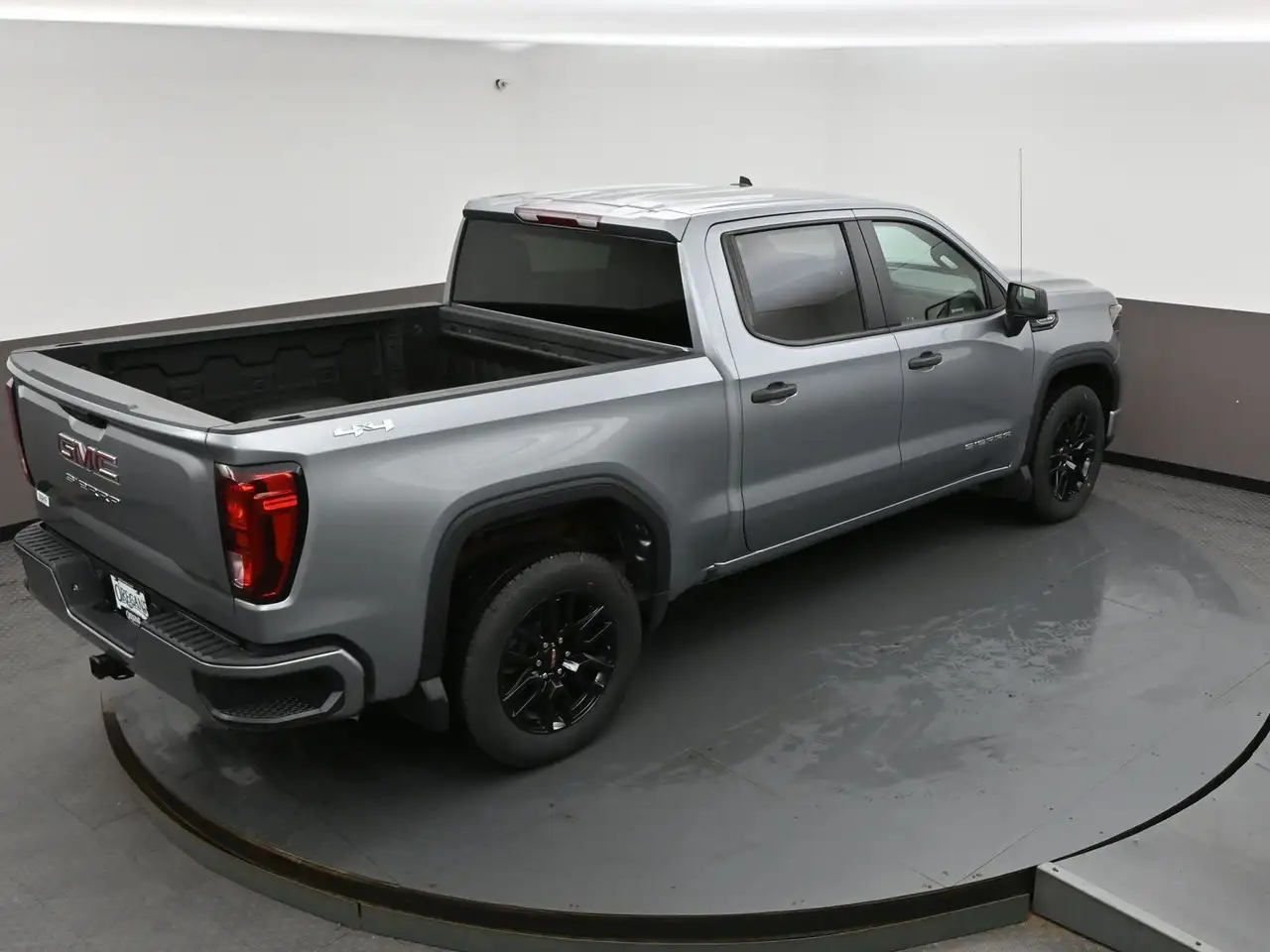 GMC Sierra 1500 photo GMC Sierra 1500