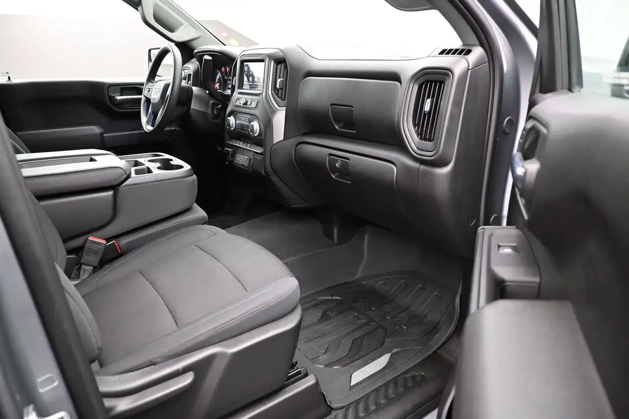 GMC Sierra 1500 photo GMC Sierra 1500