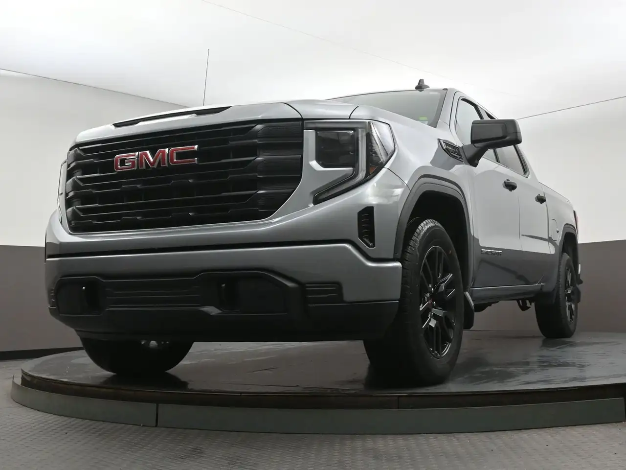 GMC Sierra 1500 photo GMC Sierra 1500