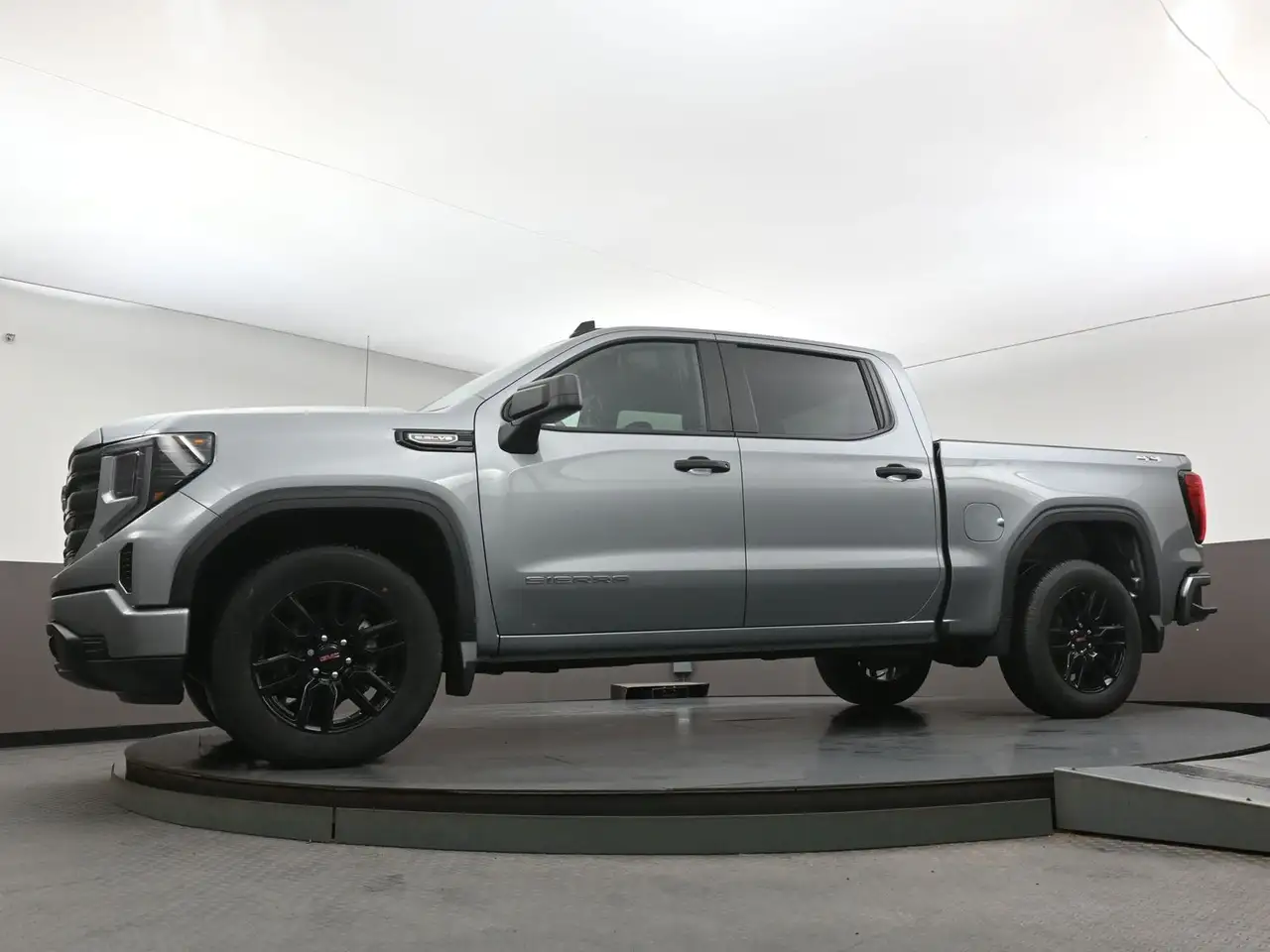 GMC Sierra 1500 photo GMC Sierra 1500