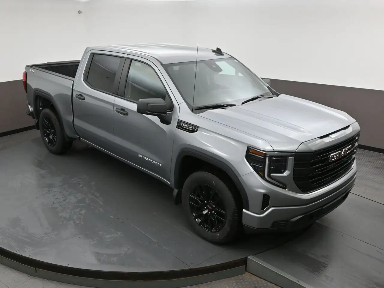 GMC Sierra 1500 photo GMC Sierra 1500