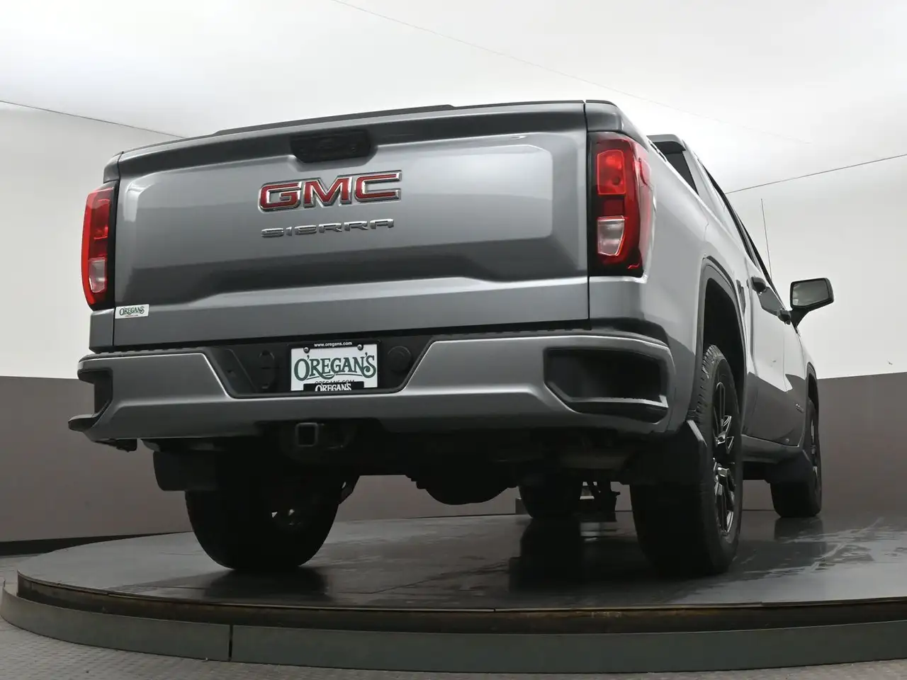 GMC Sierra 1500 photo GMC Sierra 1500