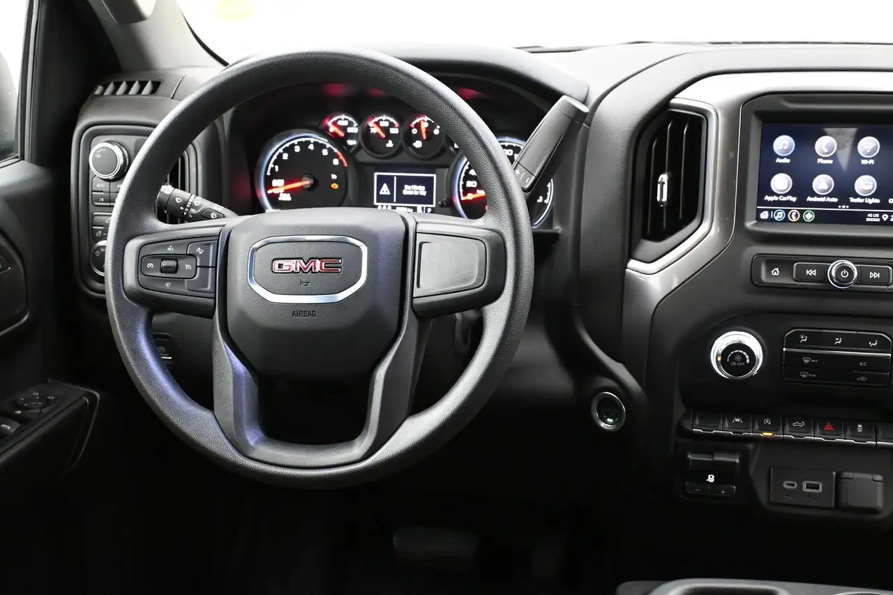 GMC Sierra 1500 photo GMC Sierra 1500