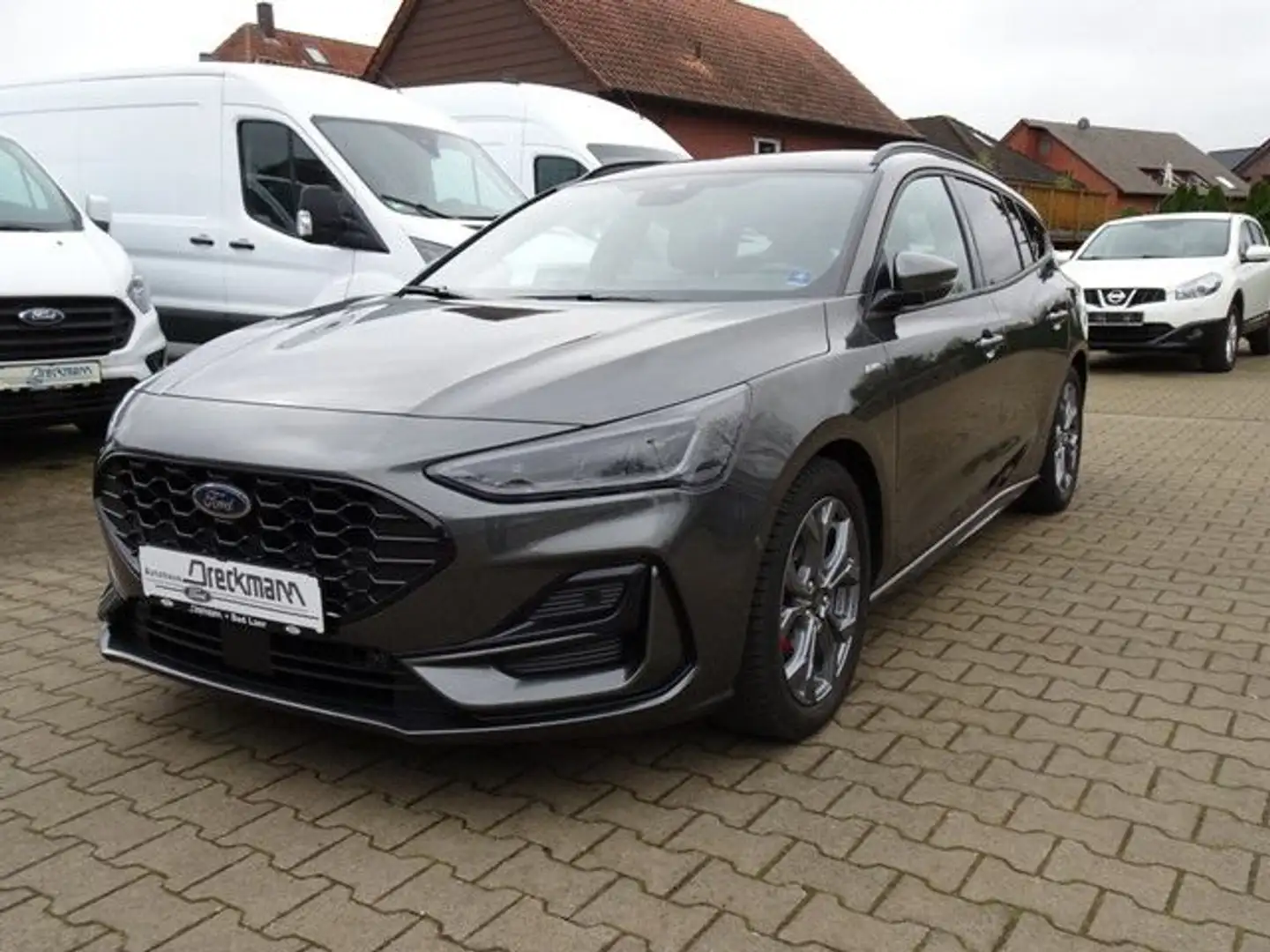 Ford Focus Turnier ST-Line X Grau - 1