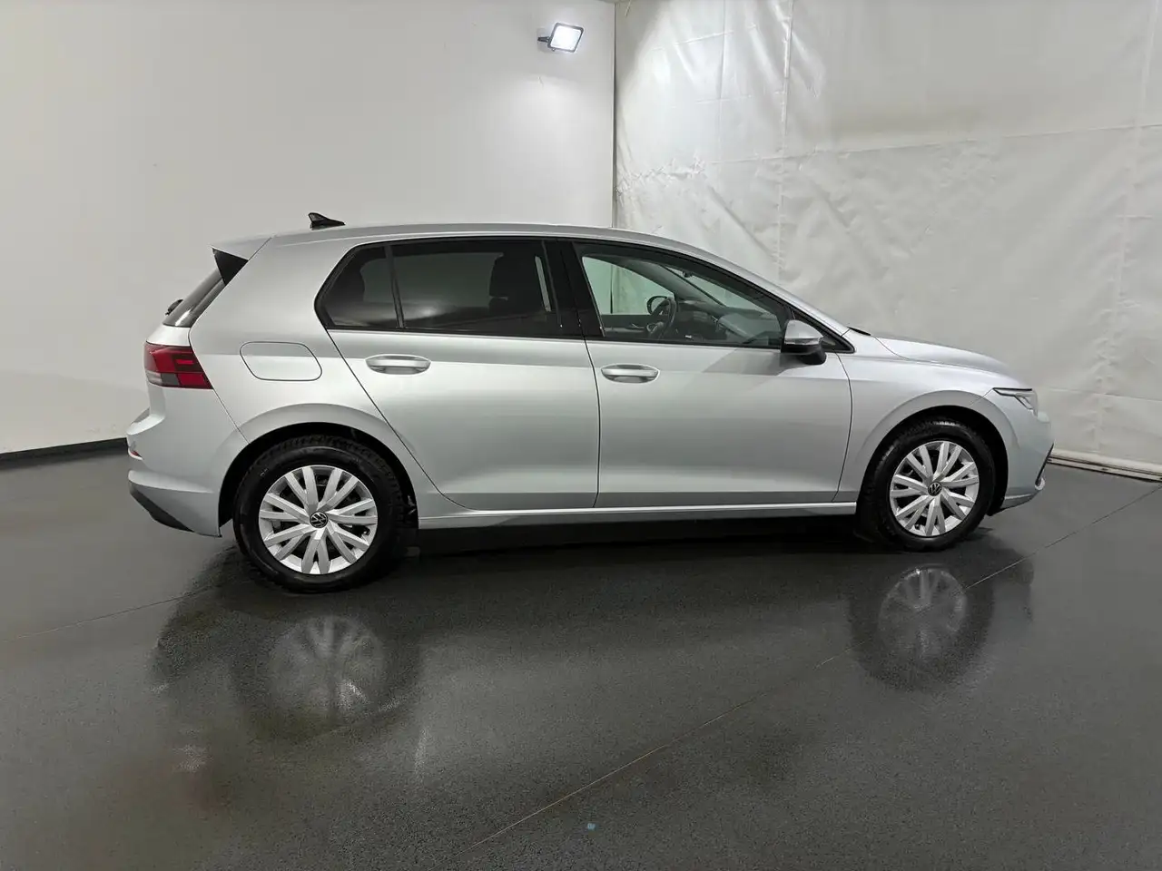 Volkswagen Golf 8 Lim. 2.0 TDI SCR Life *LED*ACC*NAVI* 5