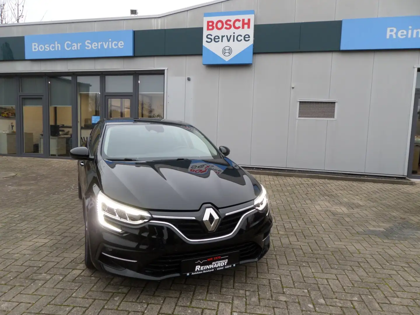 Renault Megane IV 1.3 TCe 140 Zen GPF (EURO 6d) Schwarz - 1