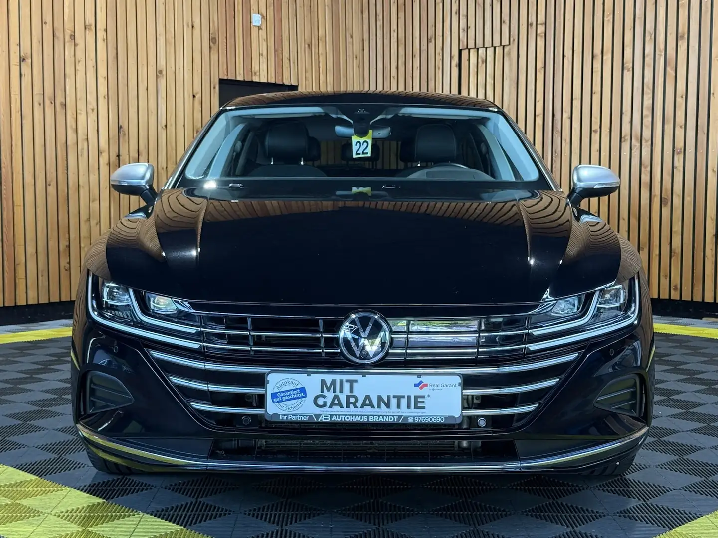 Volkswagen Arteon 1.4 eHybrid SB. *Navi*AHK*DCC*360°*Pano* Schwarz - 1