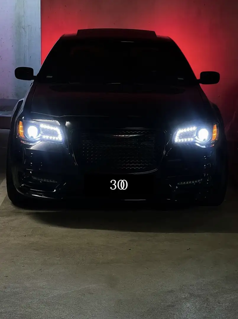 Lancia Thema Chrysler 300S Black - 2