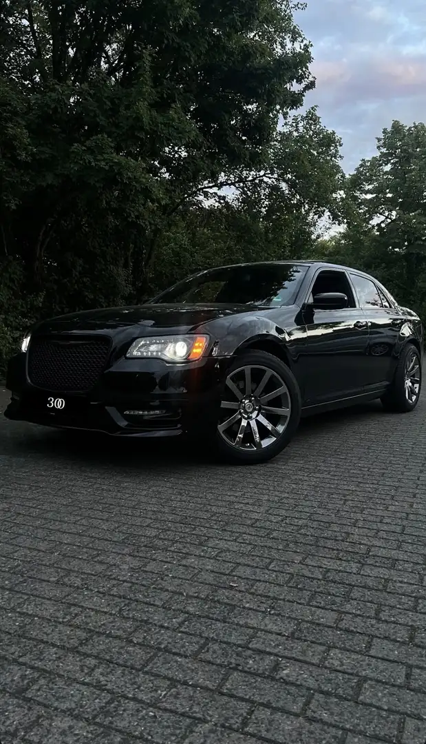 Lancia Thema Chrysler 300S Czarny - 1