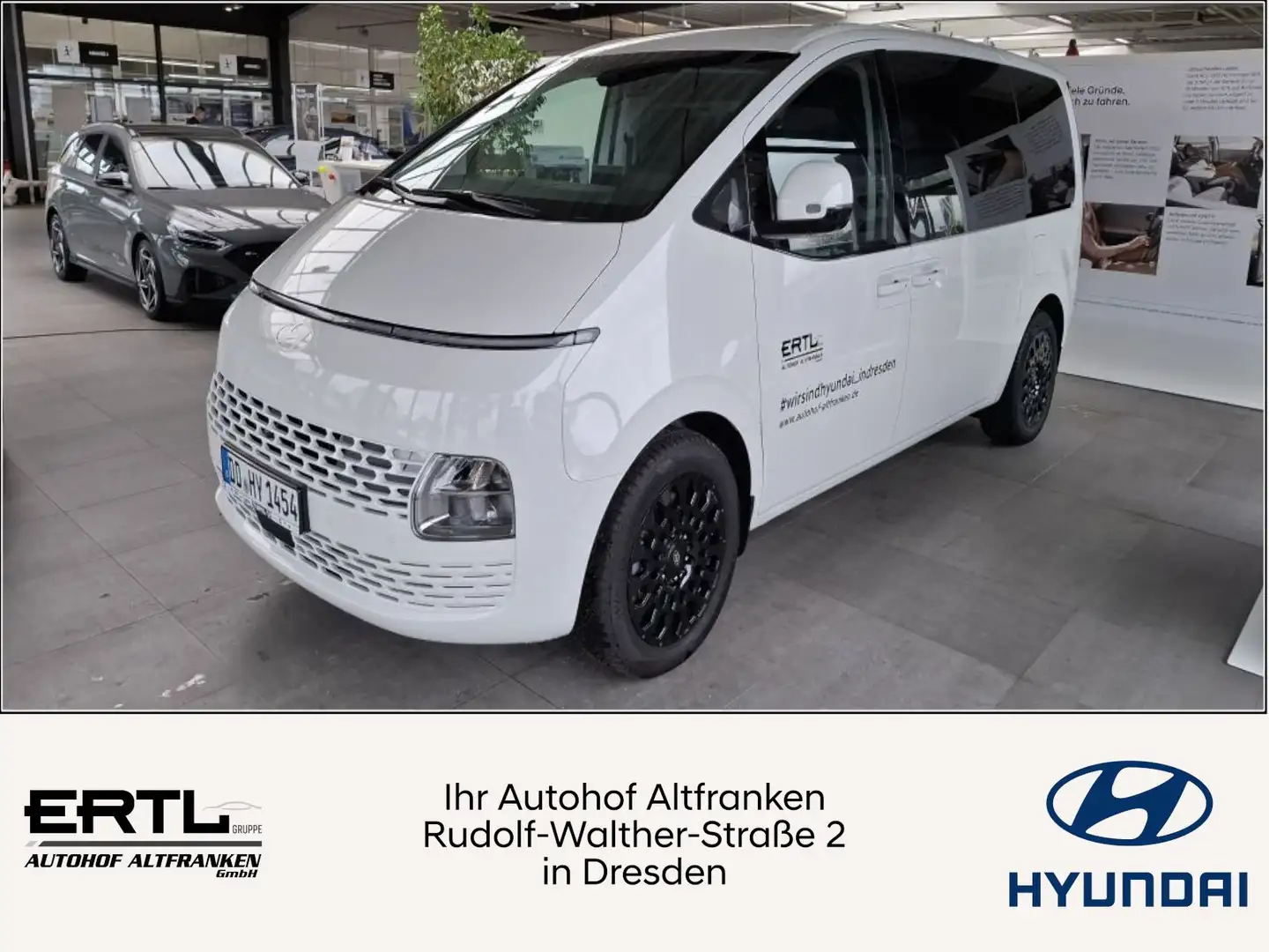 Hyundai STARIA 1.6 T-GDI HEV Trend Blanc - 1