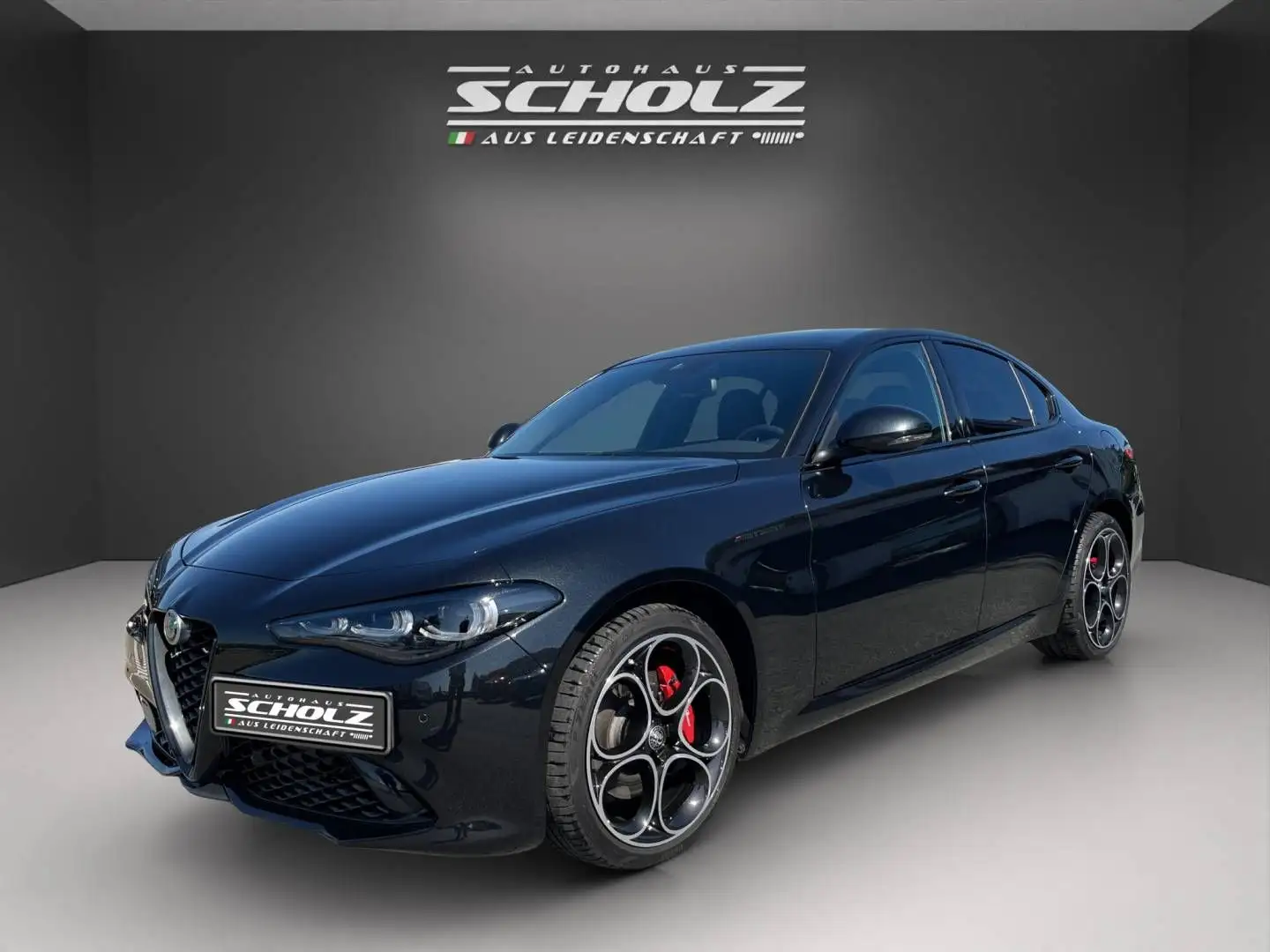 Alfa Romeo Giulia MY23 Competizione *SHZ*KAMERA*DAB* Schwarz - 1