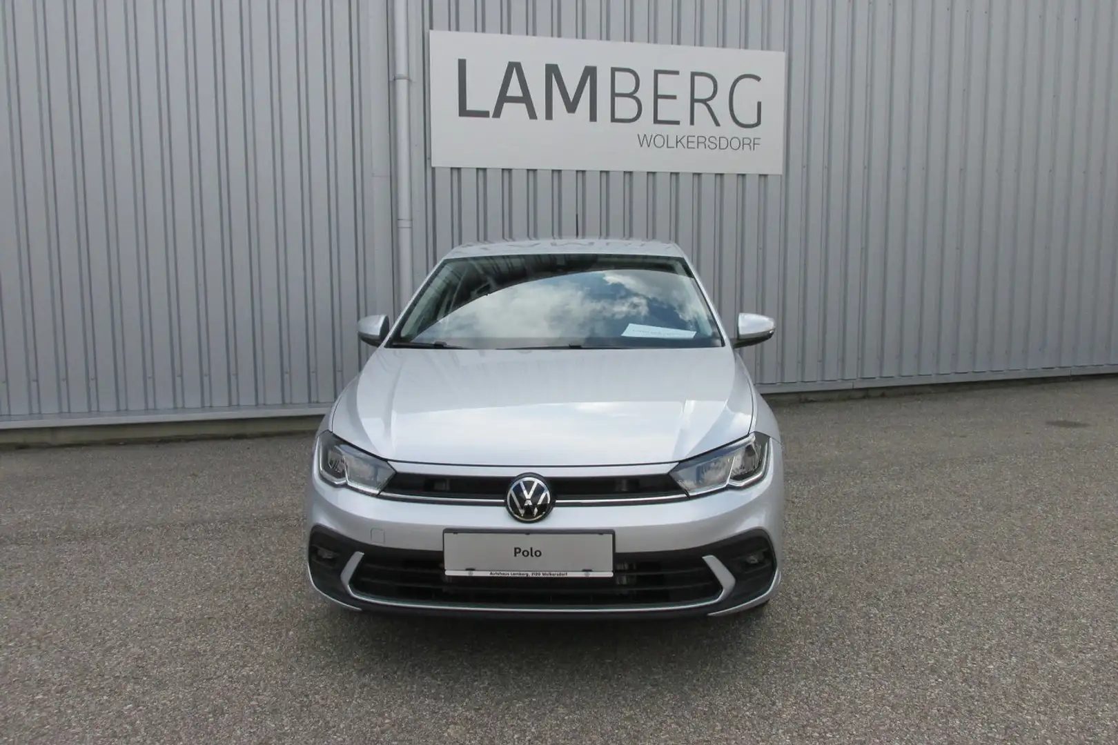 Volkswagen Polo Friends TSI DSG Silber - 2