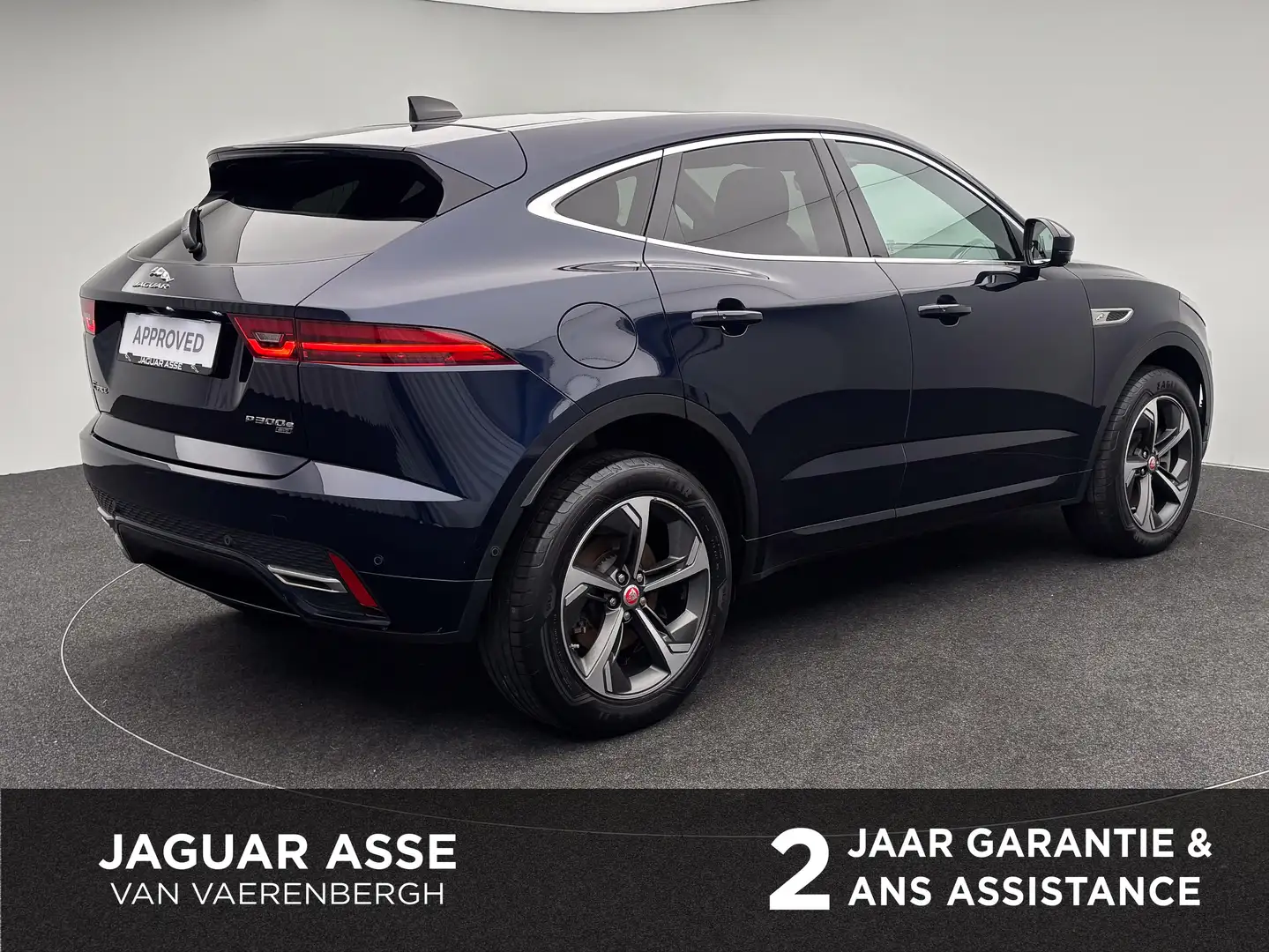 Jaguar E-Pace P300e R-Dynamic HSE / PANO/ 44gr CO2 Blauw - 2
