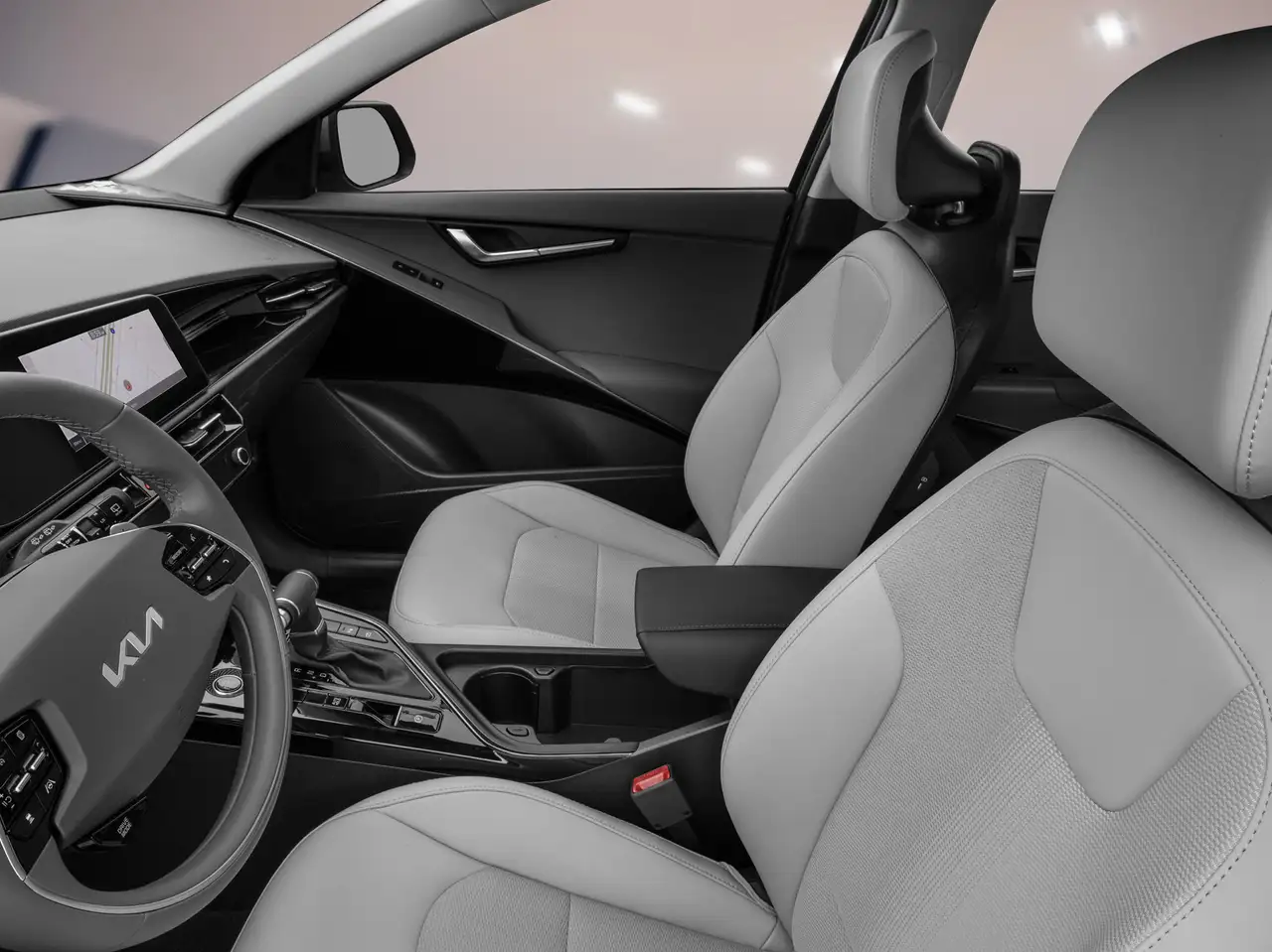 Kia Niro снимка Kia Niro