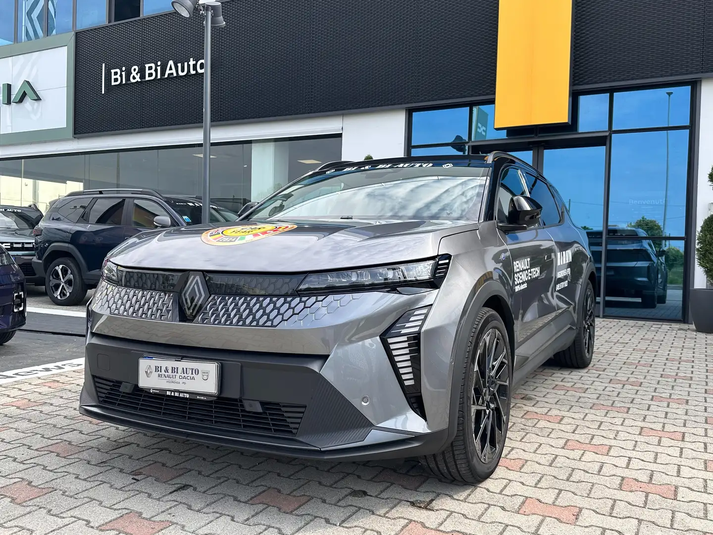 Renault Scenic E-Tech Esprit Alpine long range 220cv Gris - 1