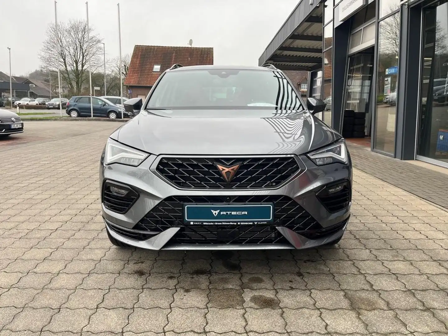 CUPRA Ateca 2.0 TSI DSG 4Drive 190 PS - Beats Szary - 2