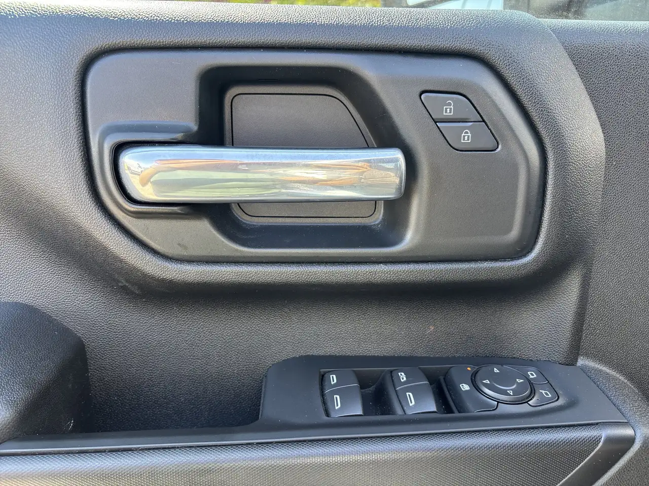 GMC Sierra 2500HD снимка GMC Sierra 2500HD