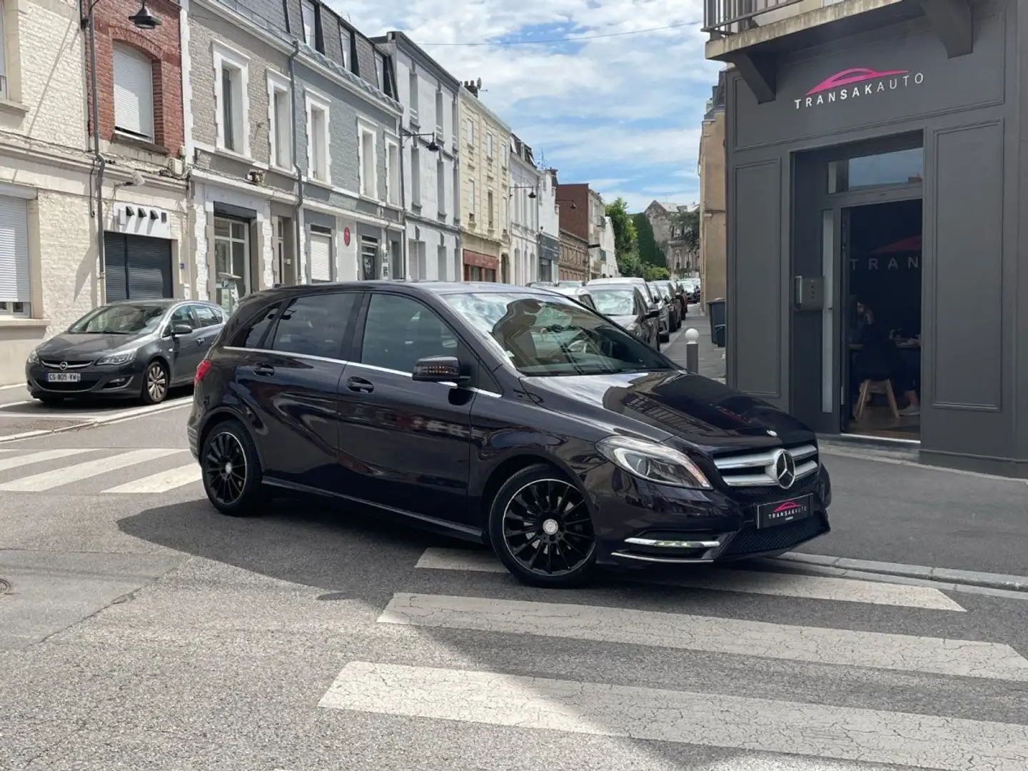 Mercedes-Benz B 180 180 CDI Sport 7-G DCT A / SIEGES CHAUFFANT / CAMER - 1