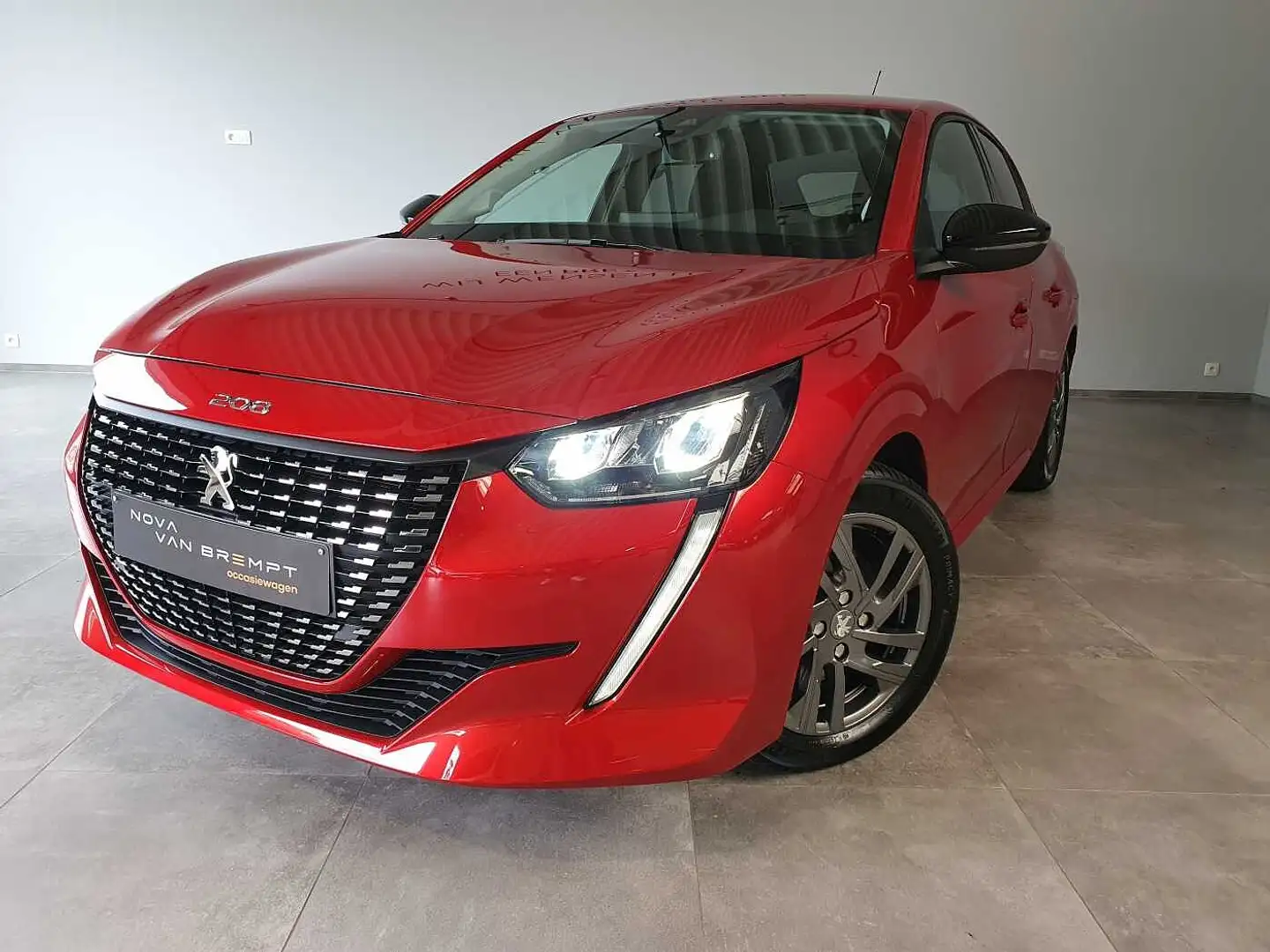 Peugeot 208 1.2 Style 100PK Rood - 1