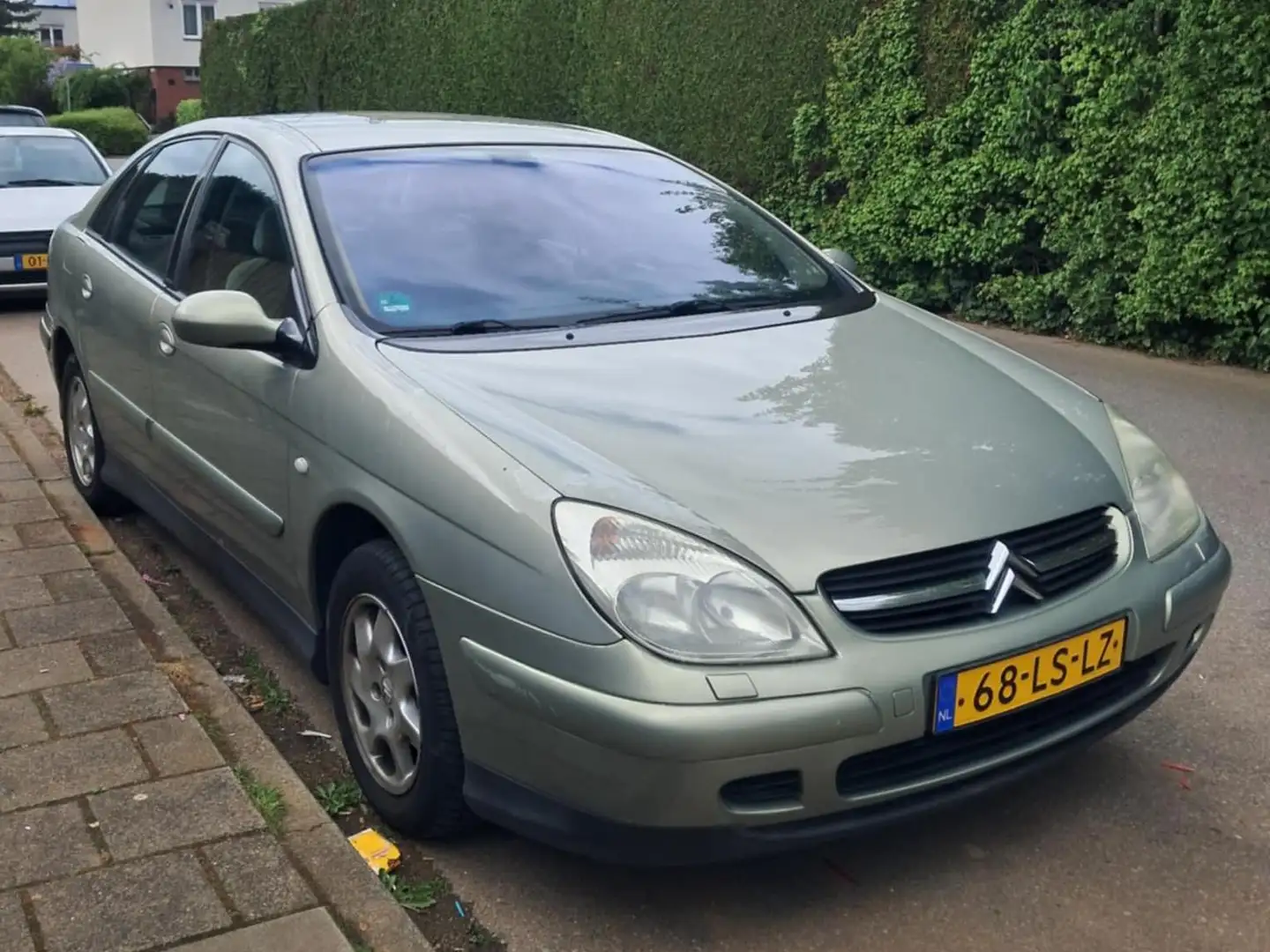Citroen C5 C5 2.0-16V Exclusive Groen - 2