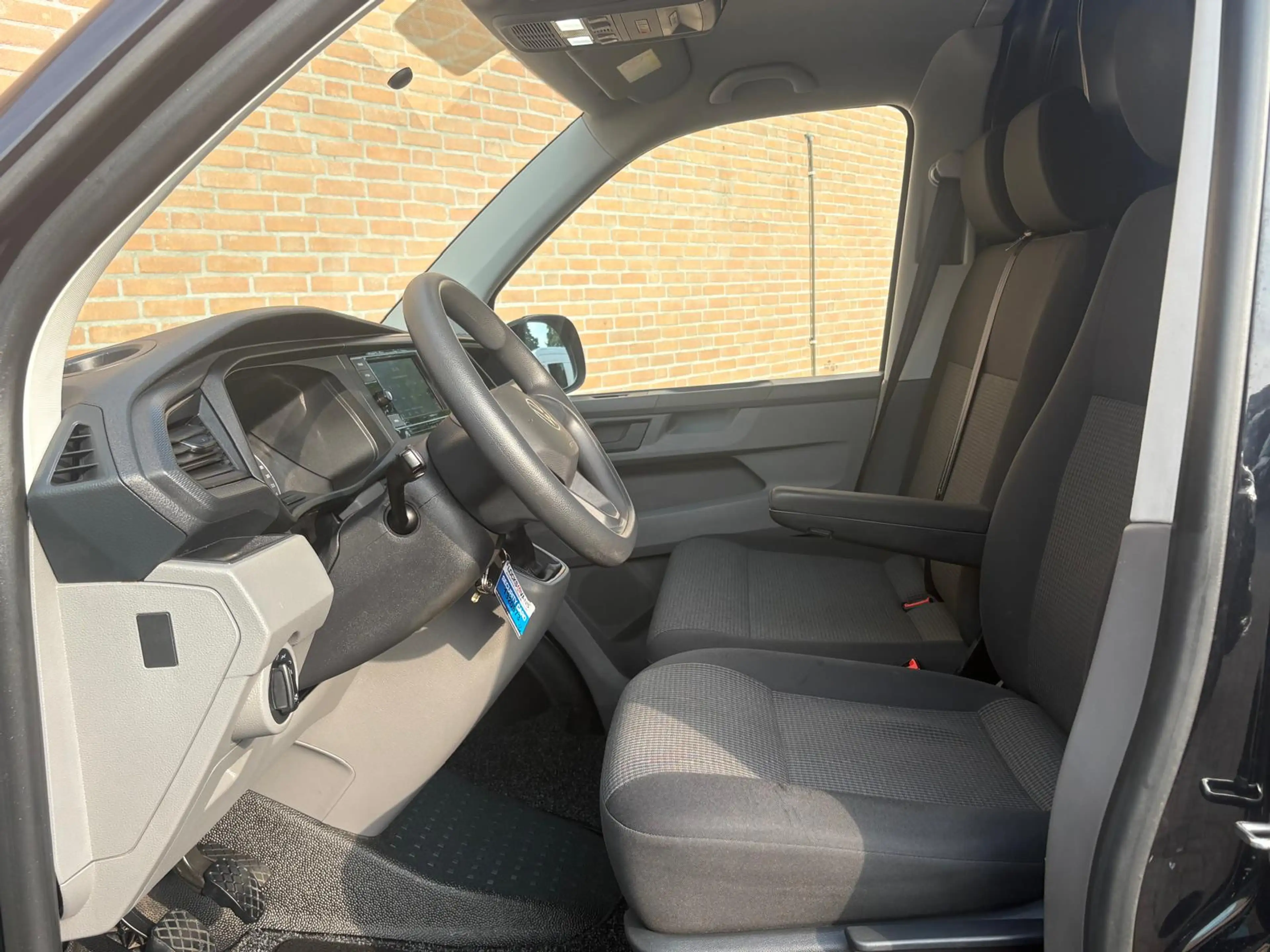 Volkswagen Transporter 2.0TDI 150PK Lang / Carplay / Standkachel / Euro6 — photo 5