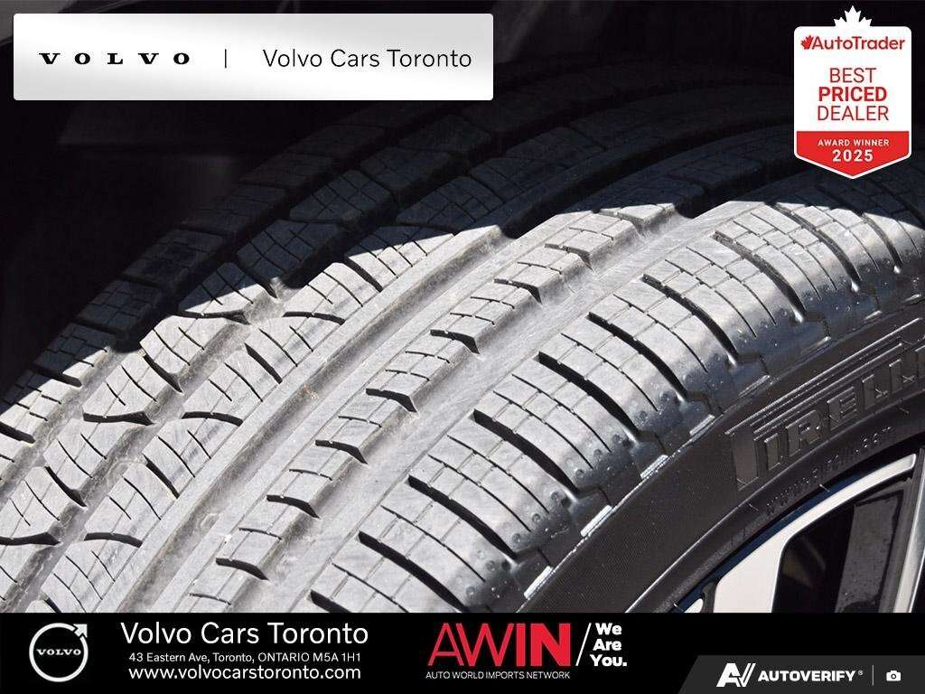 2026 Volvo XC90 B6 AWD Ultra Dark Theme 7-Seater thumb 7