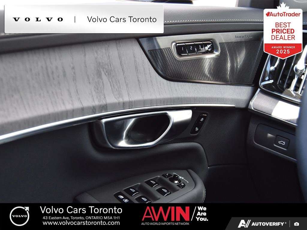 2026 Volvo XC90 B6 AWD Ultra Dark Theme 7-Seater thumb 17