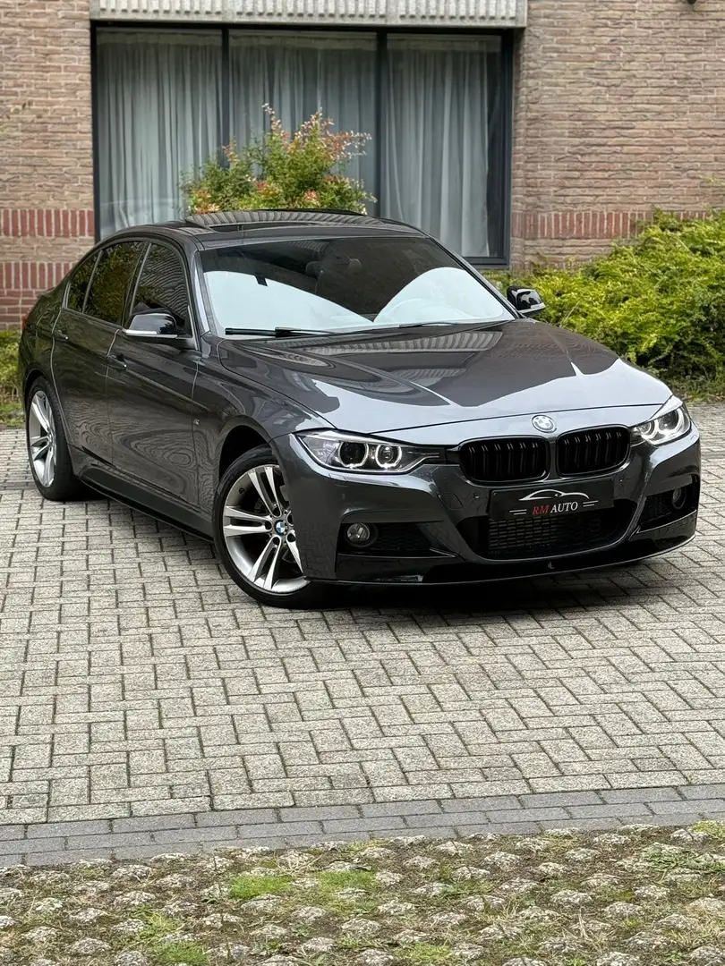 BMW 328 Serie3 F30 328iEssence Automatique PackM Full opt. Grijs - 2