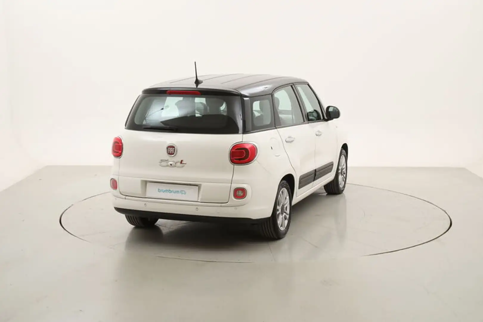 Fiat 500L Wagon Mirror 1.6 Diesel 120CV Blanc - 2