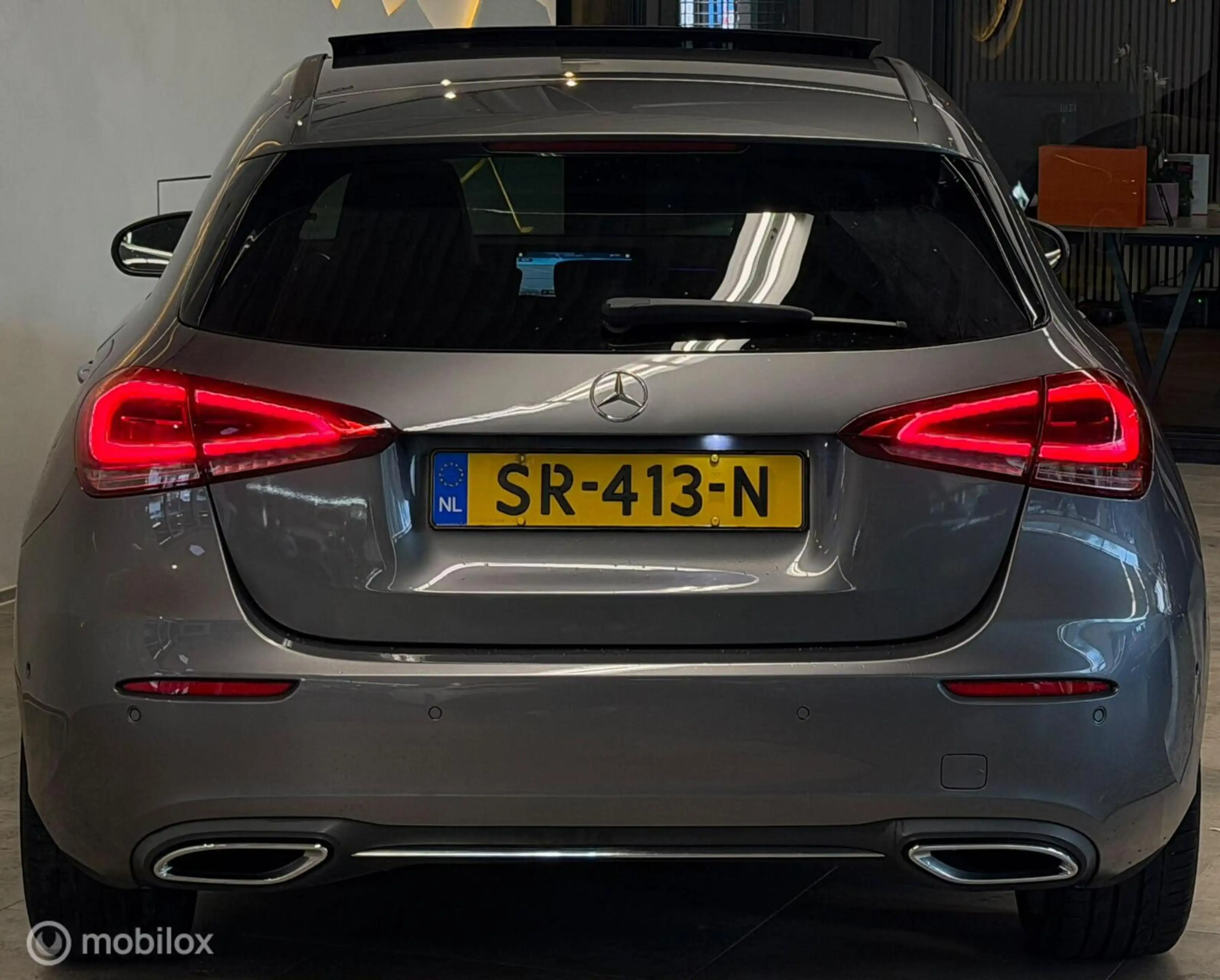Mercedes-Benz A 200 Premium Panorama/Burmester/HUD/Memory — photo 10