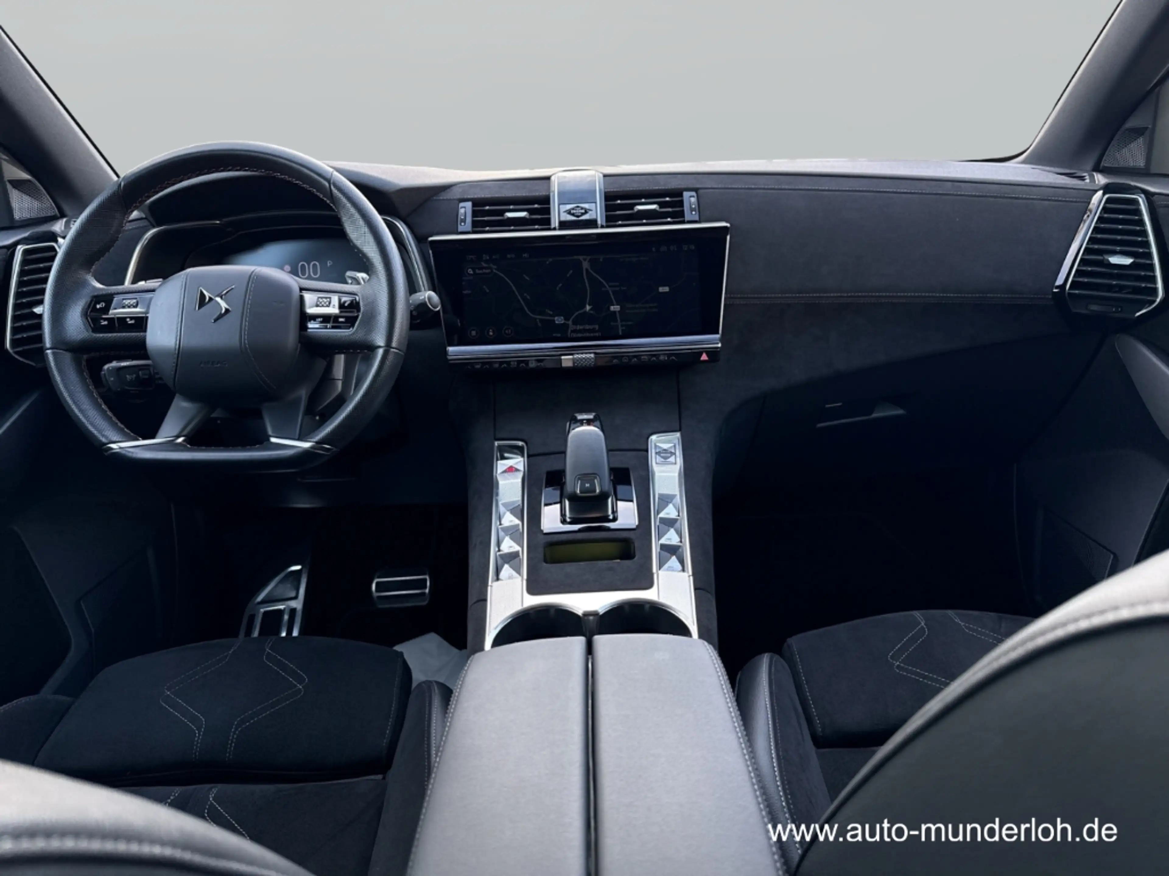 DS Automobiles DS 7 Performance Line+ BlueHDi130 EAT8 NAVI KLIMAAUTOM. — photo 8