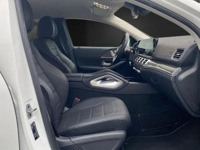 Mercedes-Benz Gle view 15