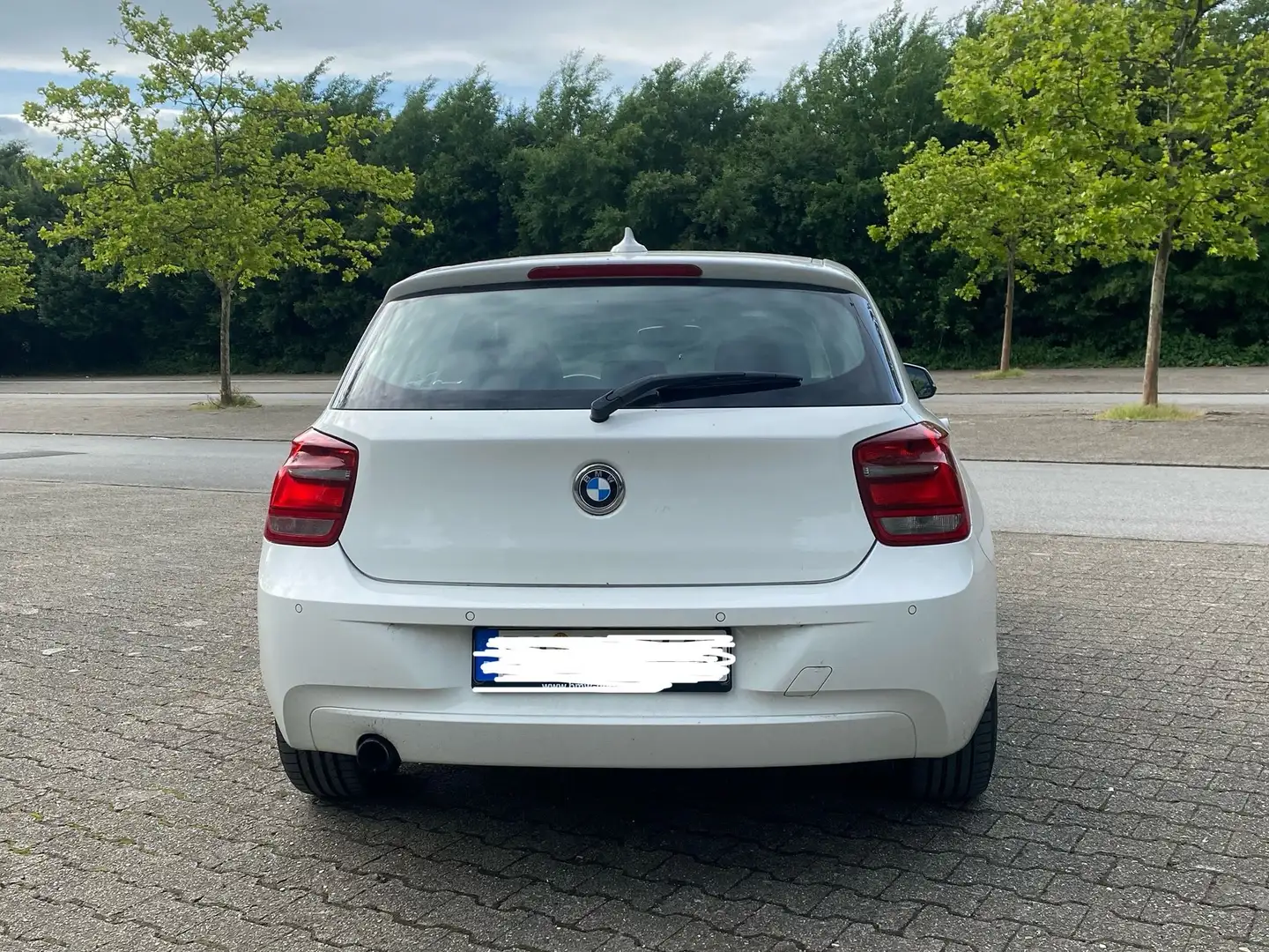 BMW 114 114i Urban Line Weiß - 1