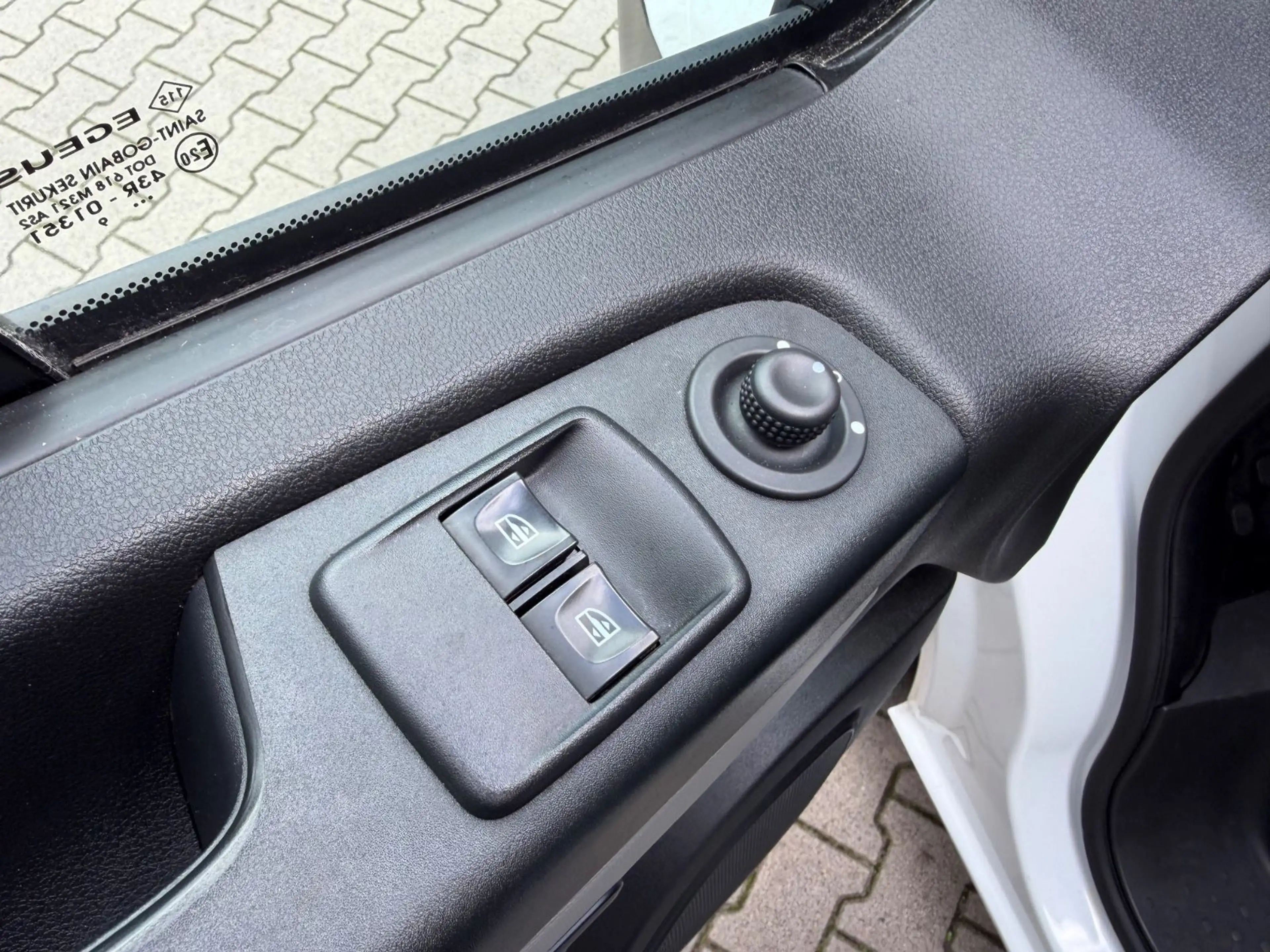 Renault Trafic Combi L2H1/KAMERA/NAVI/TOUCH/KLIMA/9 SITZ — photo 11