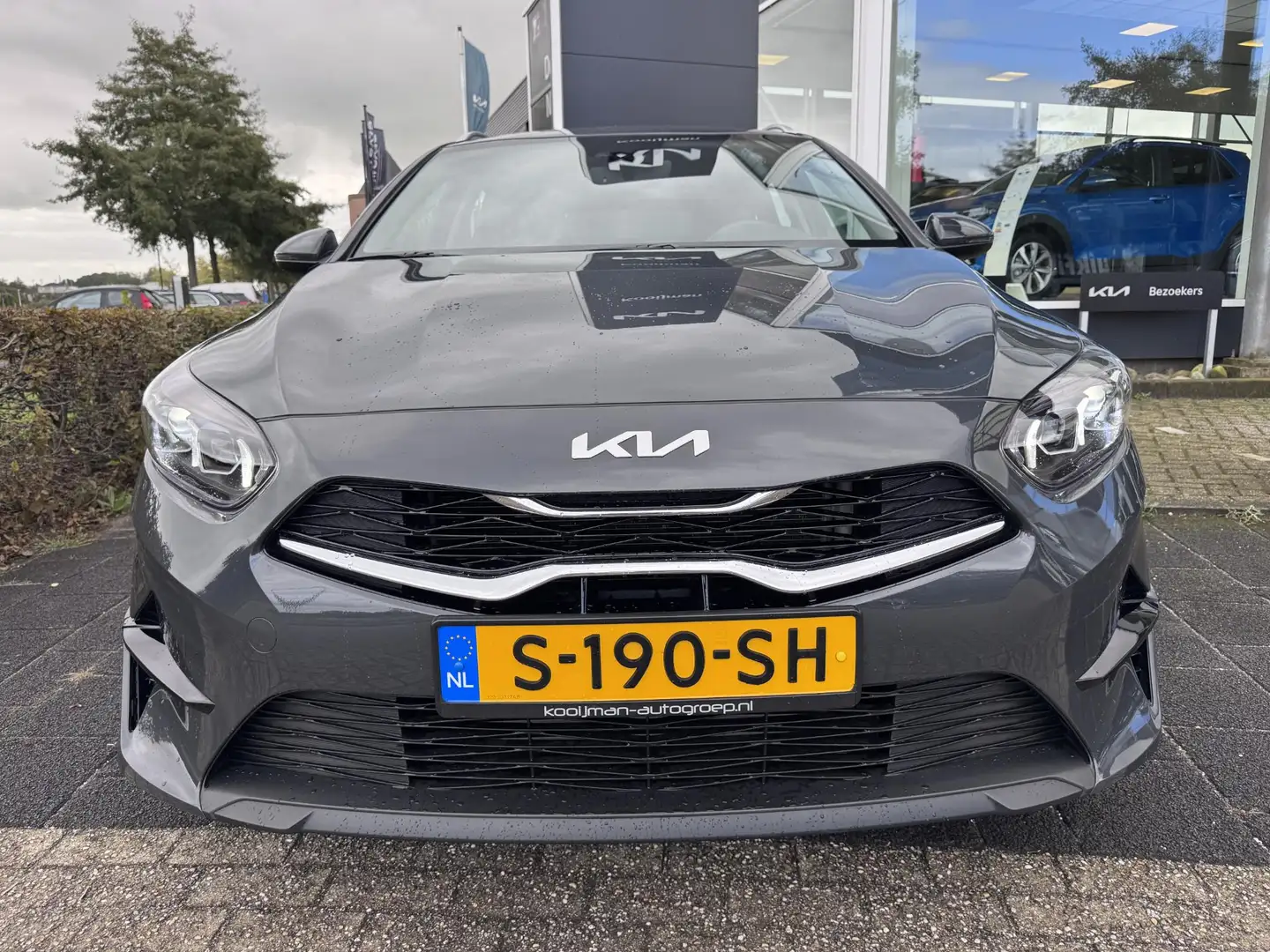 Kia Ceed SW / cee'd SW Sportswagon 1.5 T-GDi DynamicLine | Afneembare Tre Gris - 2