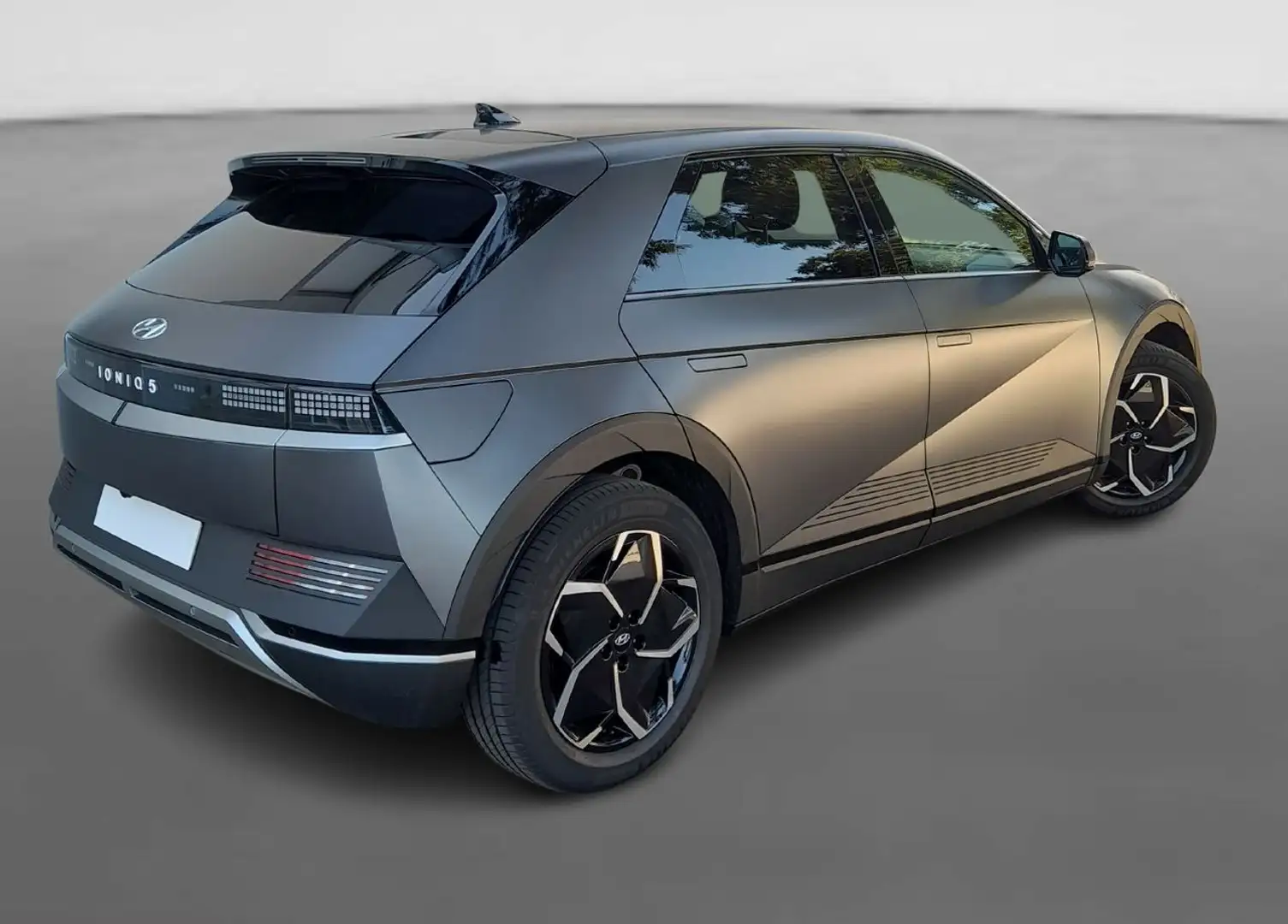 Hyundai IONIQ 5 168 kW (229 CV) 2WD HiTech MY23 Gris - 2